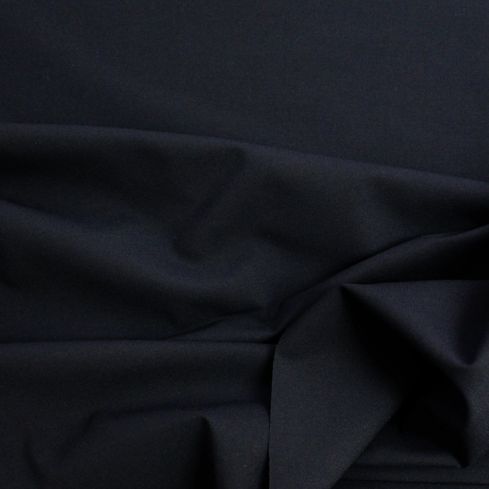 Italian luxury 'coat of arms' windproof wool suiting