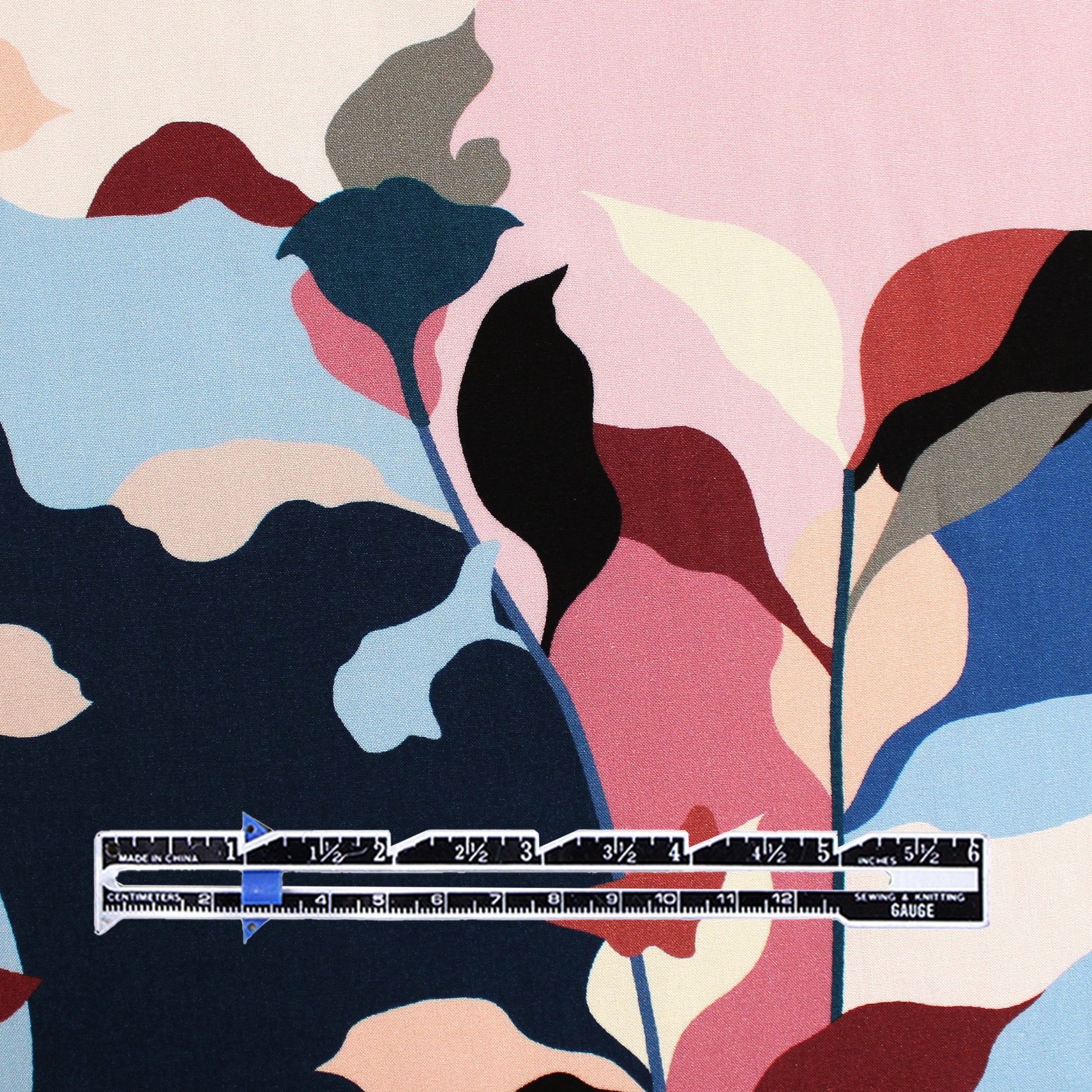 'Picasso's garden' viscose woven, Oeko-Tex cert.
