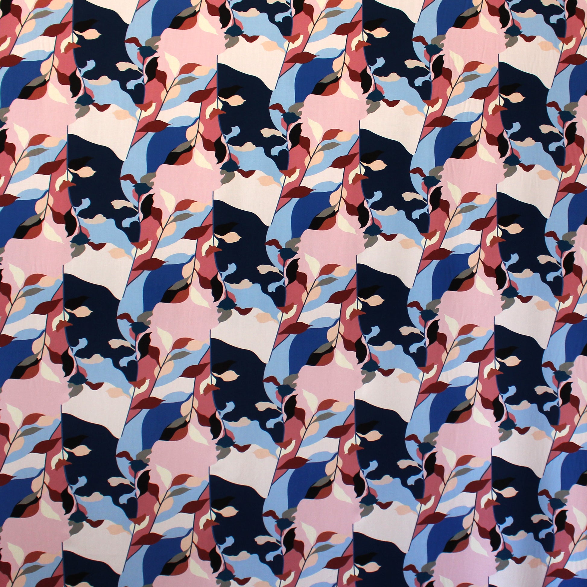 'Picasso's garden' viscose woven, Oeko-Tex cert.