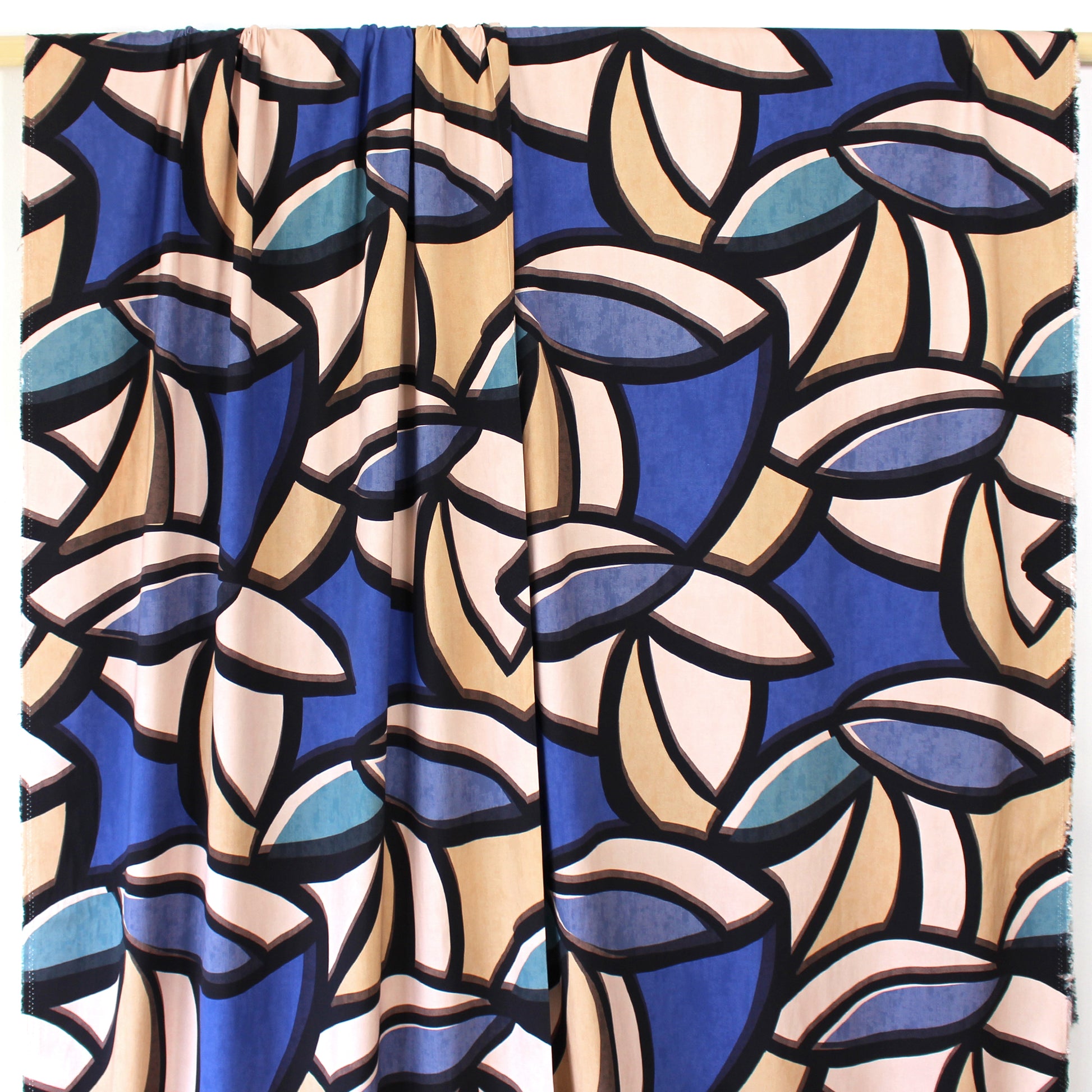 'abstract leaves' stretch viscose poplin - blue