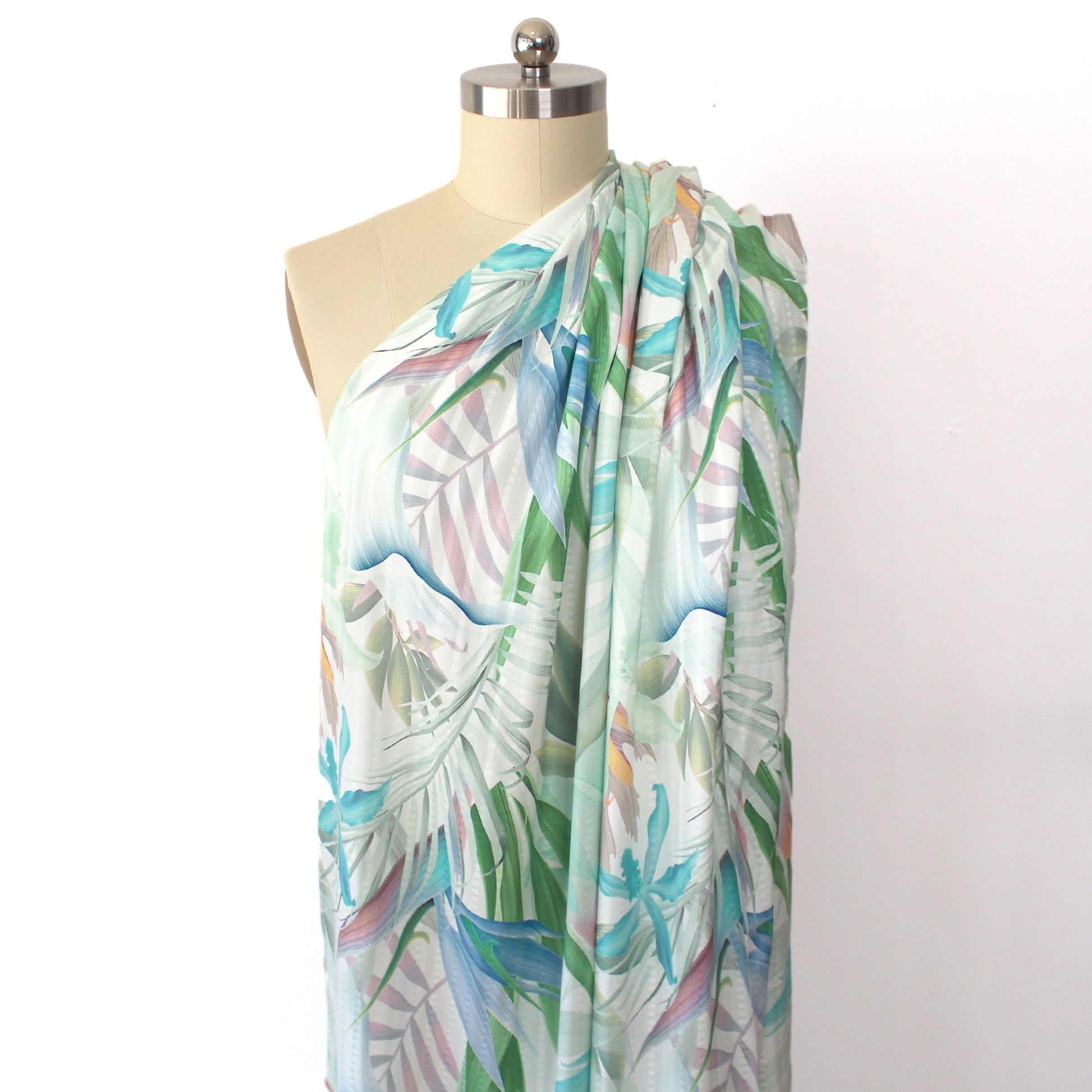 'aura' overprinted jacquard viscose woven - green