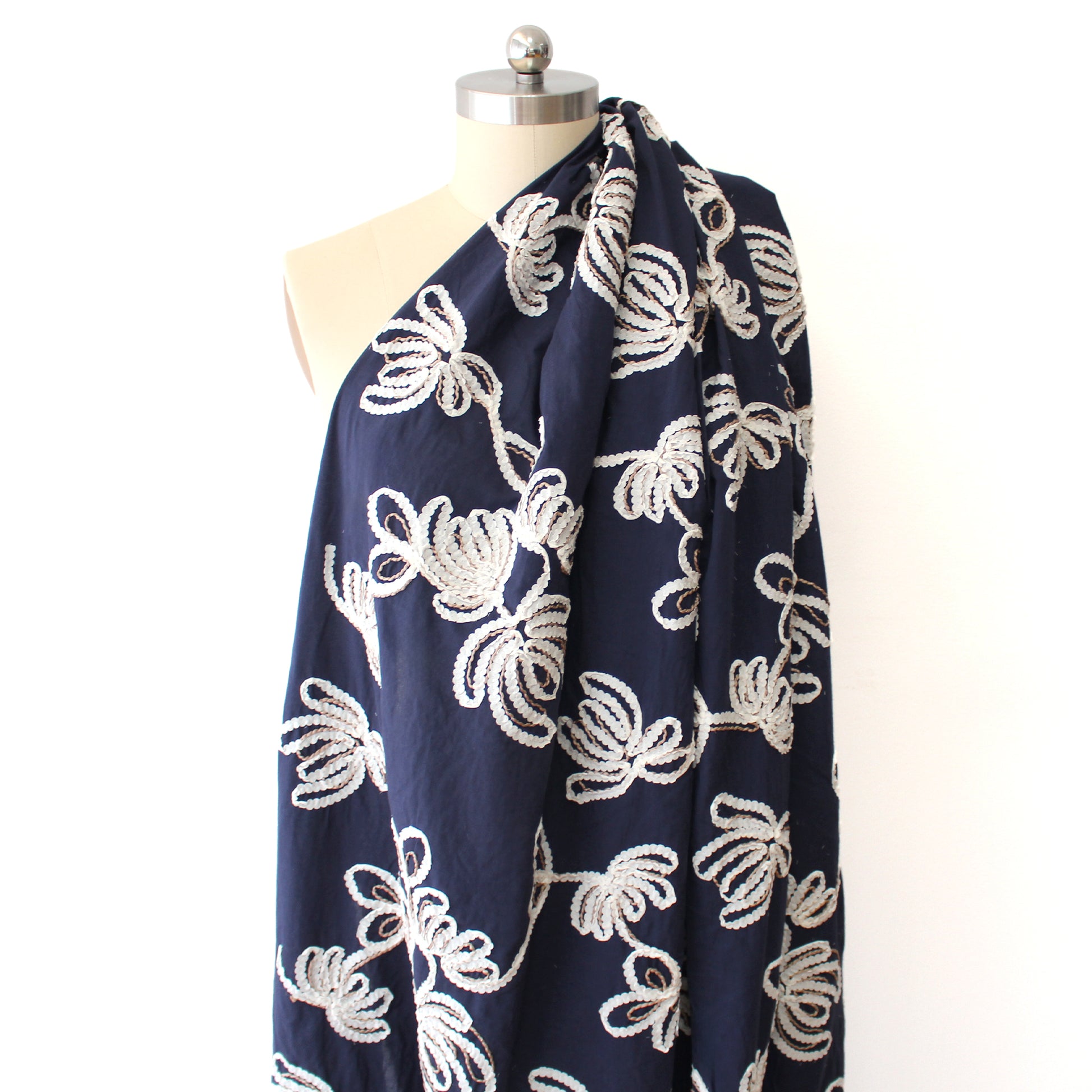 'loom en light' embroidered cotton voile, Oeko-Tex cert.