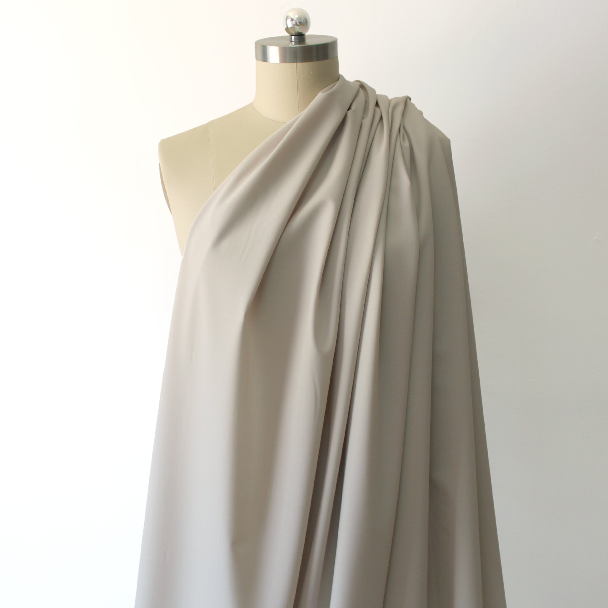 Italian wool stretch suiting - warm fog, Oeko-Tex cert.