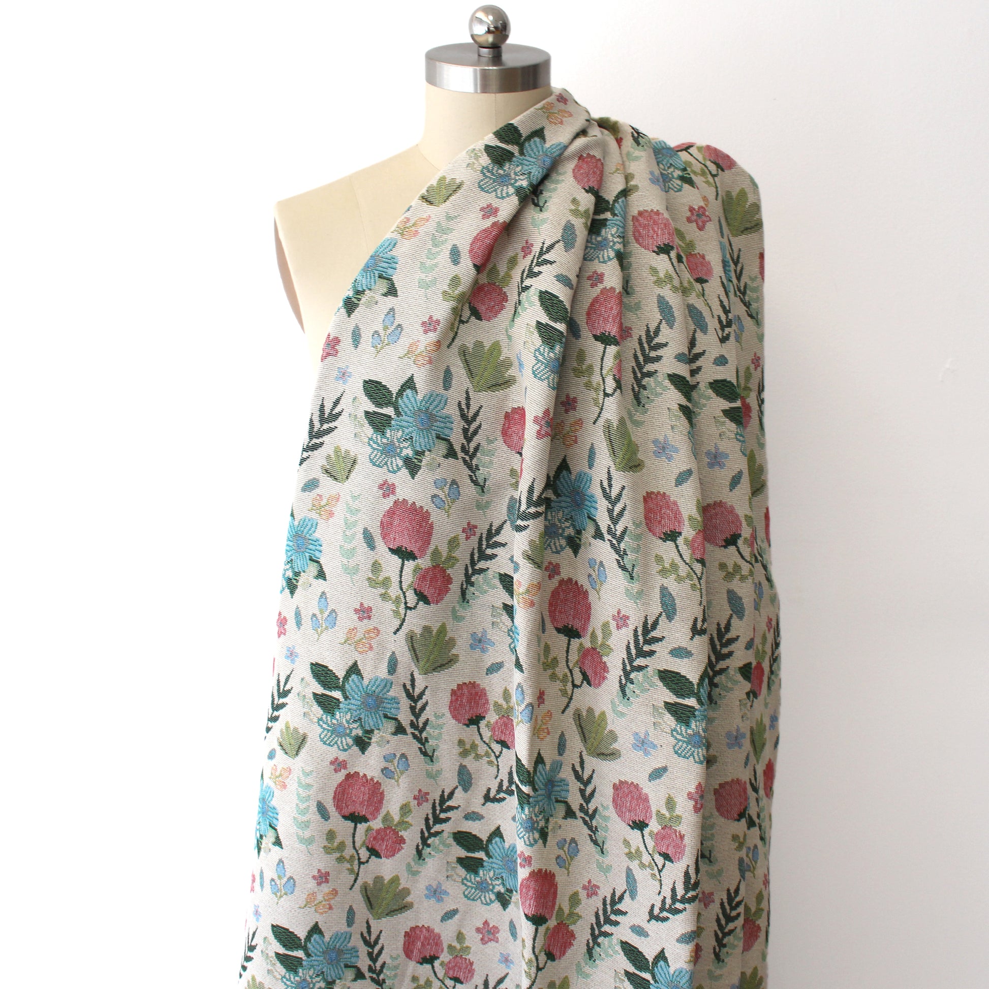 'vintage floral' woven jacquard tapestry