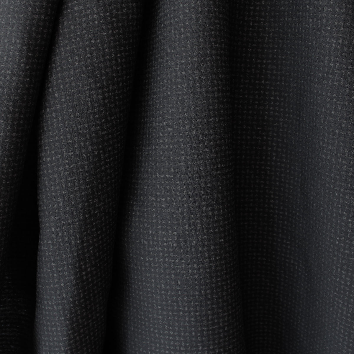 wool/cotton reversible jacquard woven 'implied check', Oeko-Tex cert.