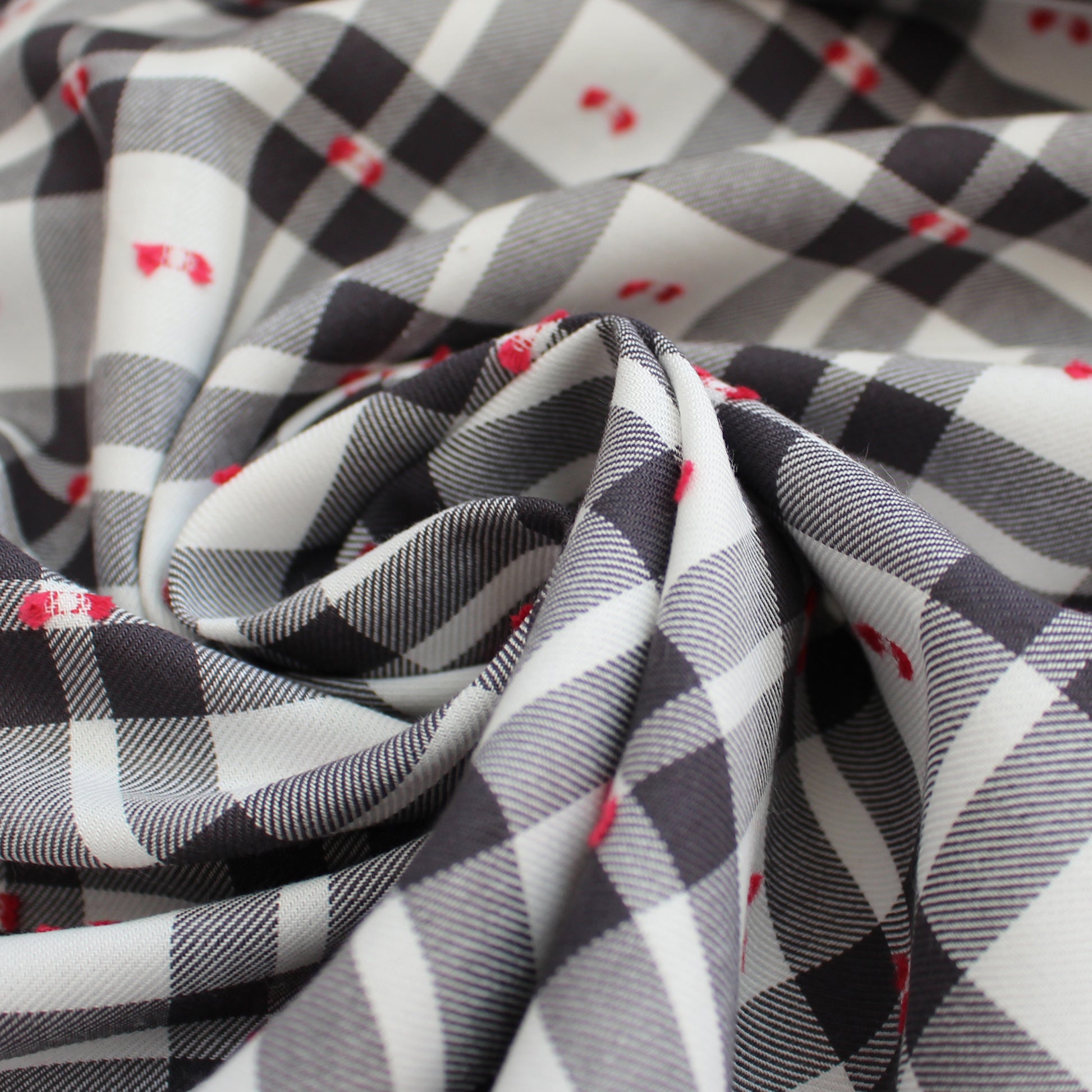 Italian 'Hepburn' plaid fil coupé cotton twill, Oeko-Tex cert.