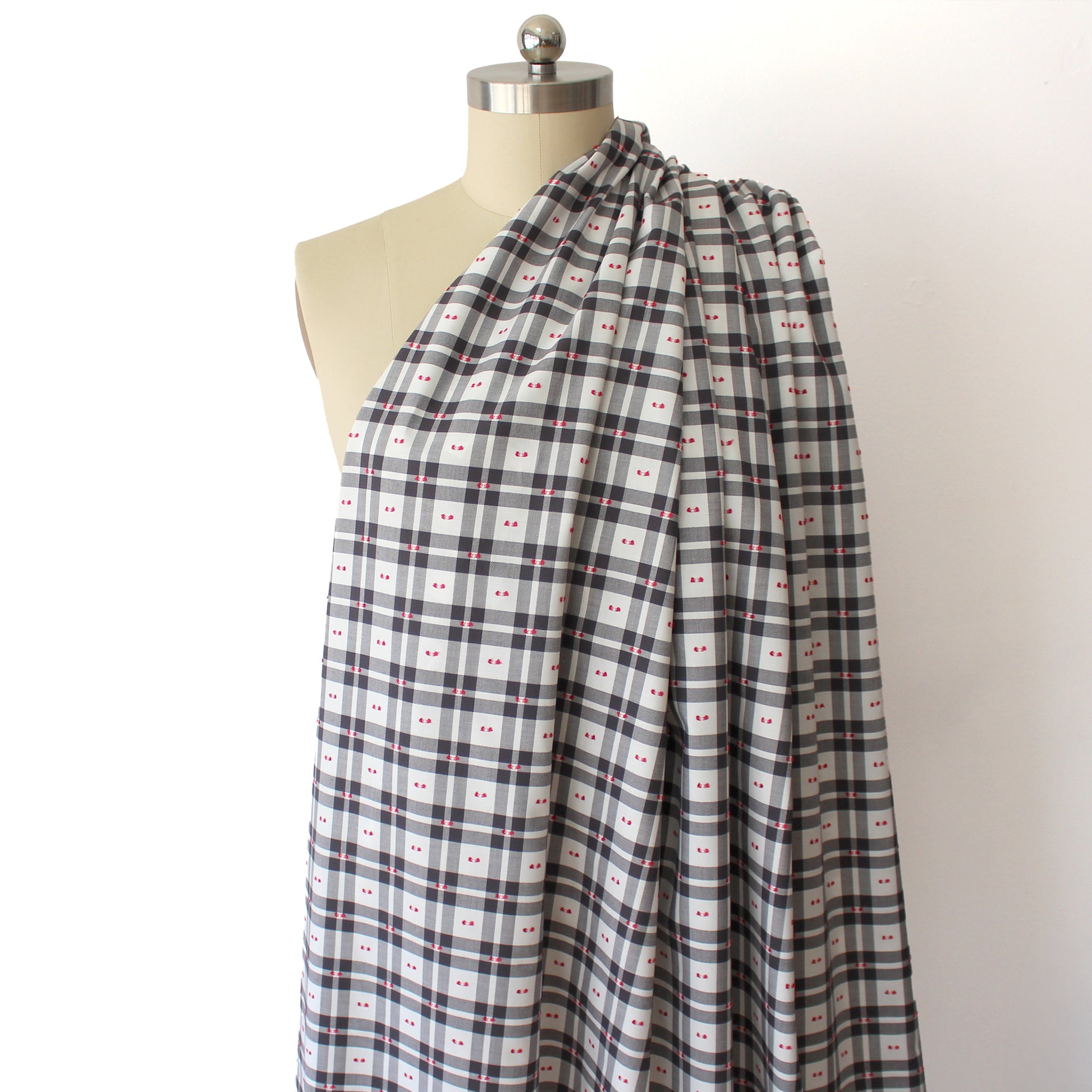 Italian 'Hepburn' plaid fil coupé cotton twill, Oeko-Tex cert.