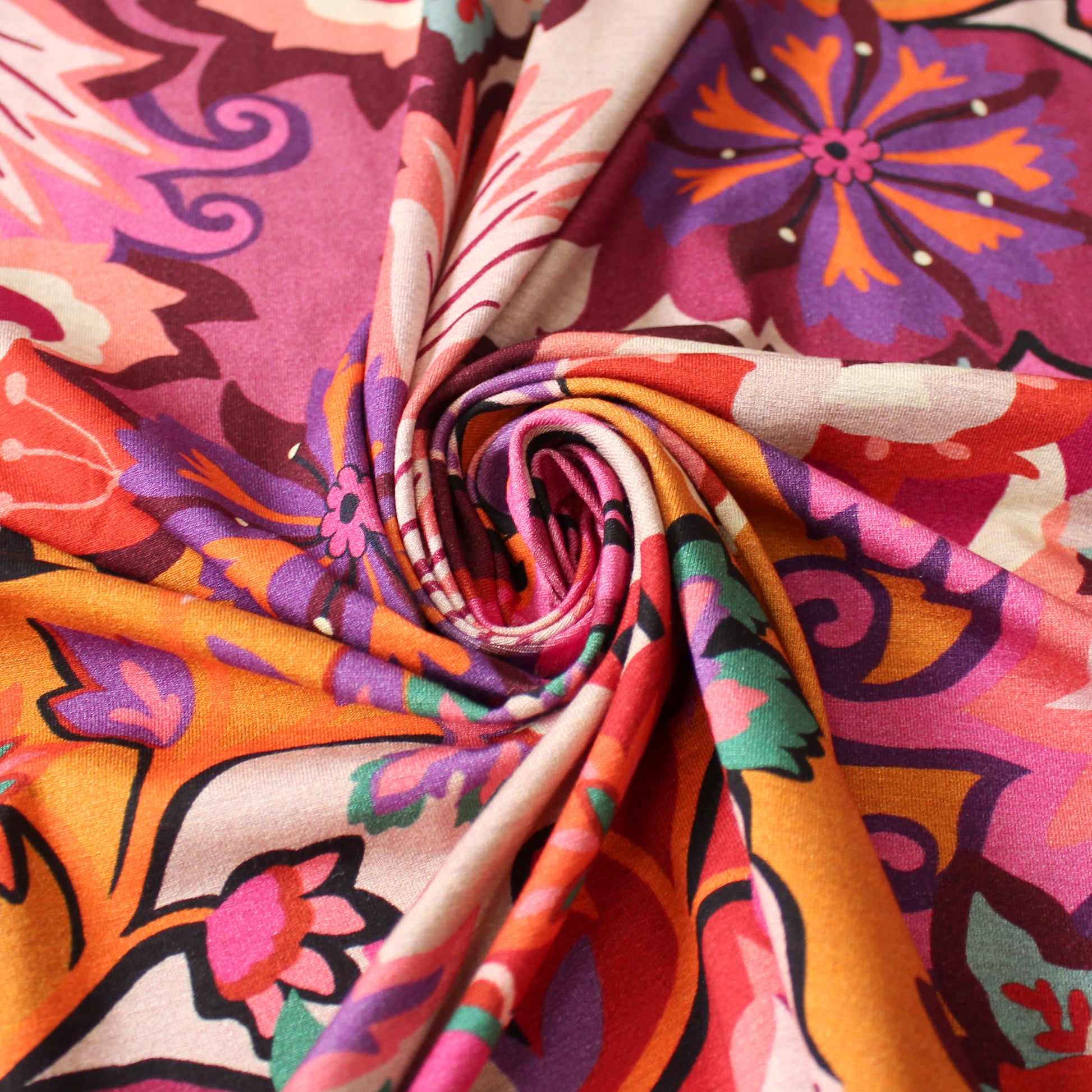 Italian 'floral mood' viscose knit - rose