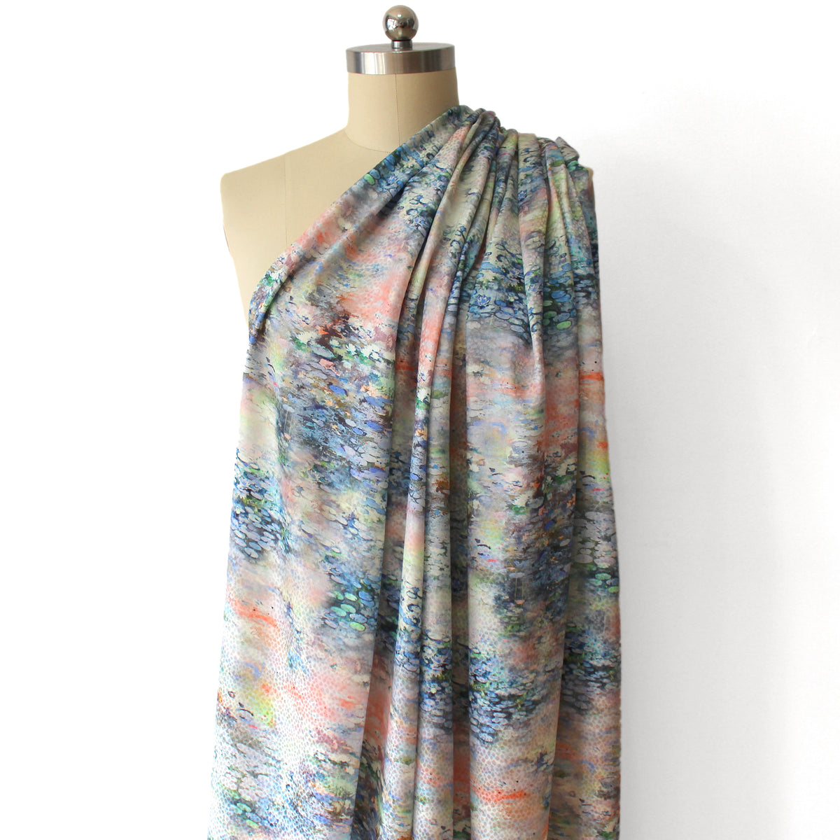 silk, blouseweight overprinted jacquard 'Monet's waterlily'