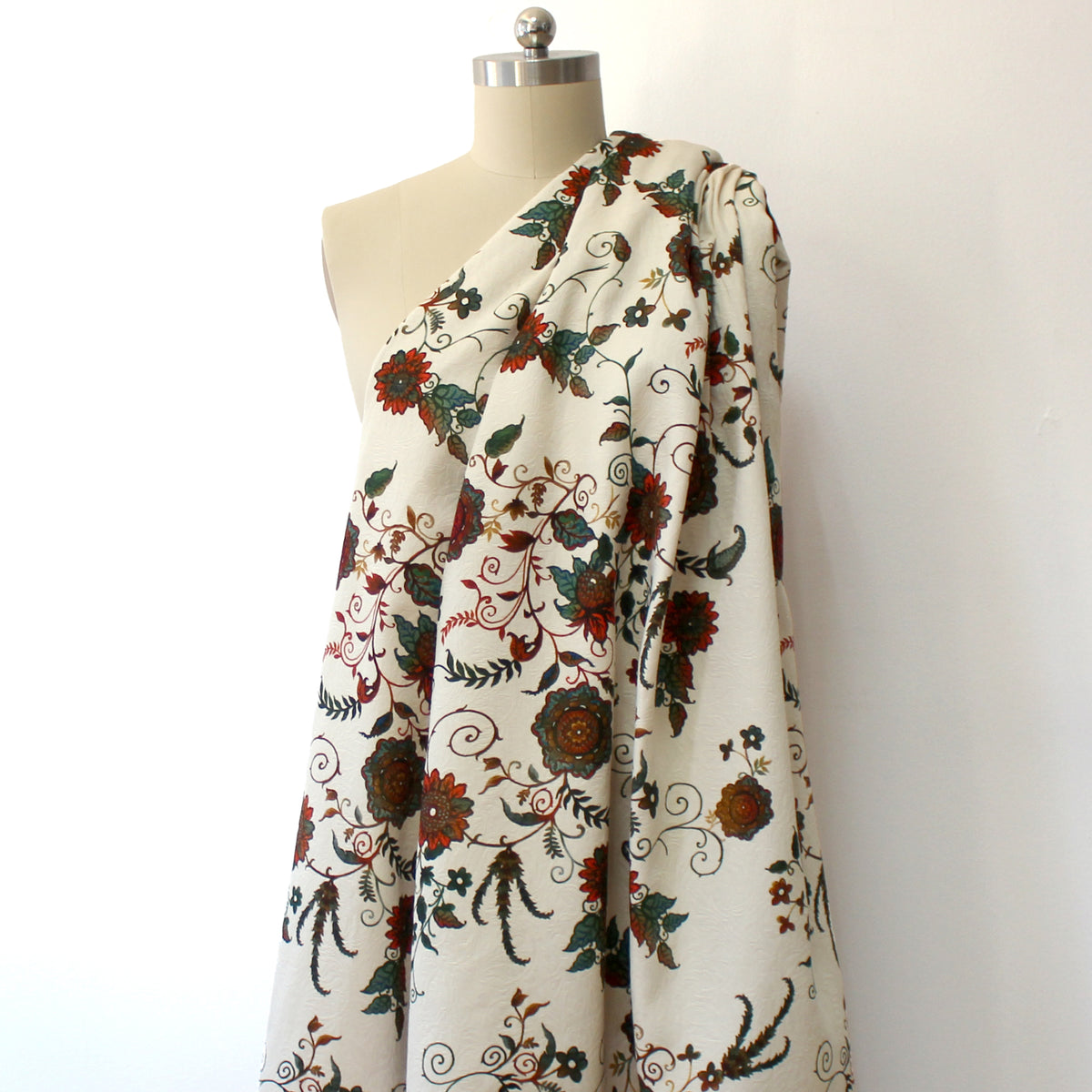 suiting, overprinted cotton jacquard woven 'rambling vine'