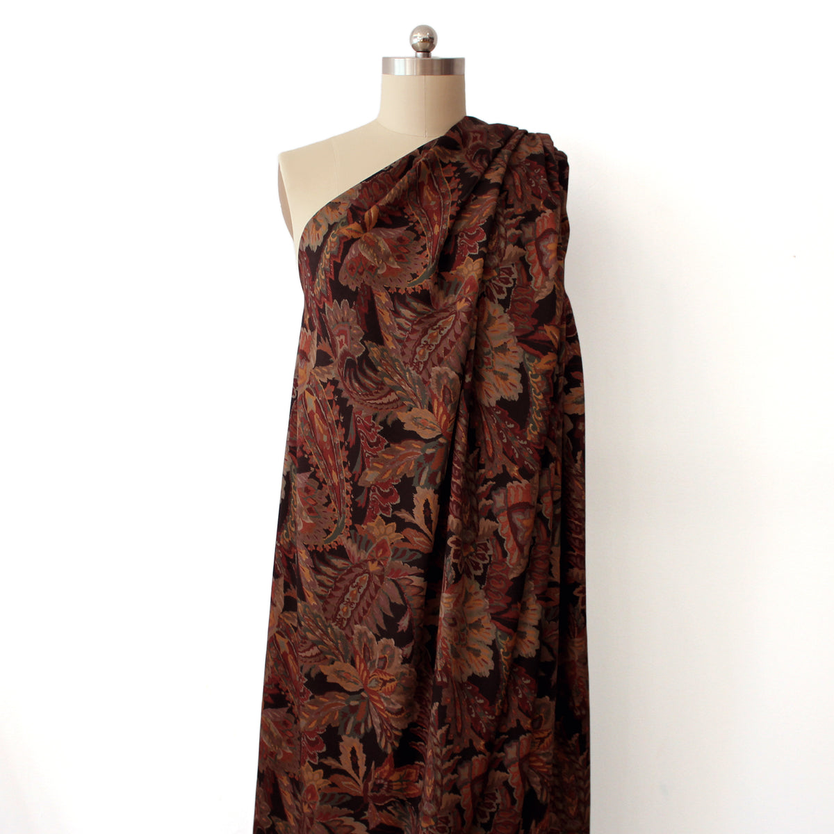 twill, Tencel dressweight 'autumn paisley'