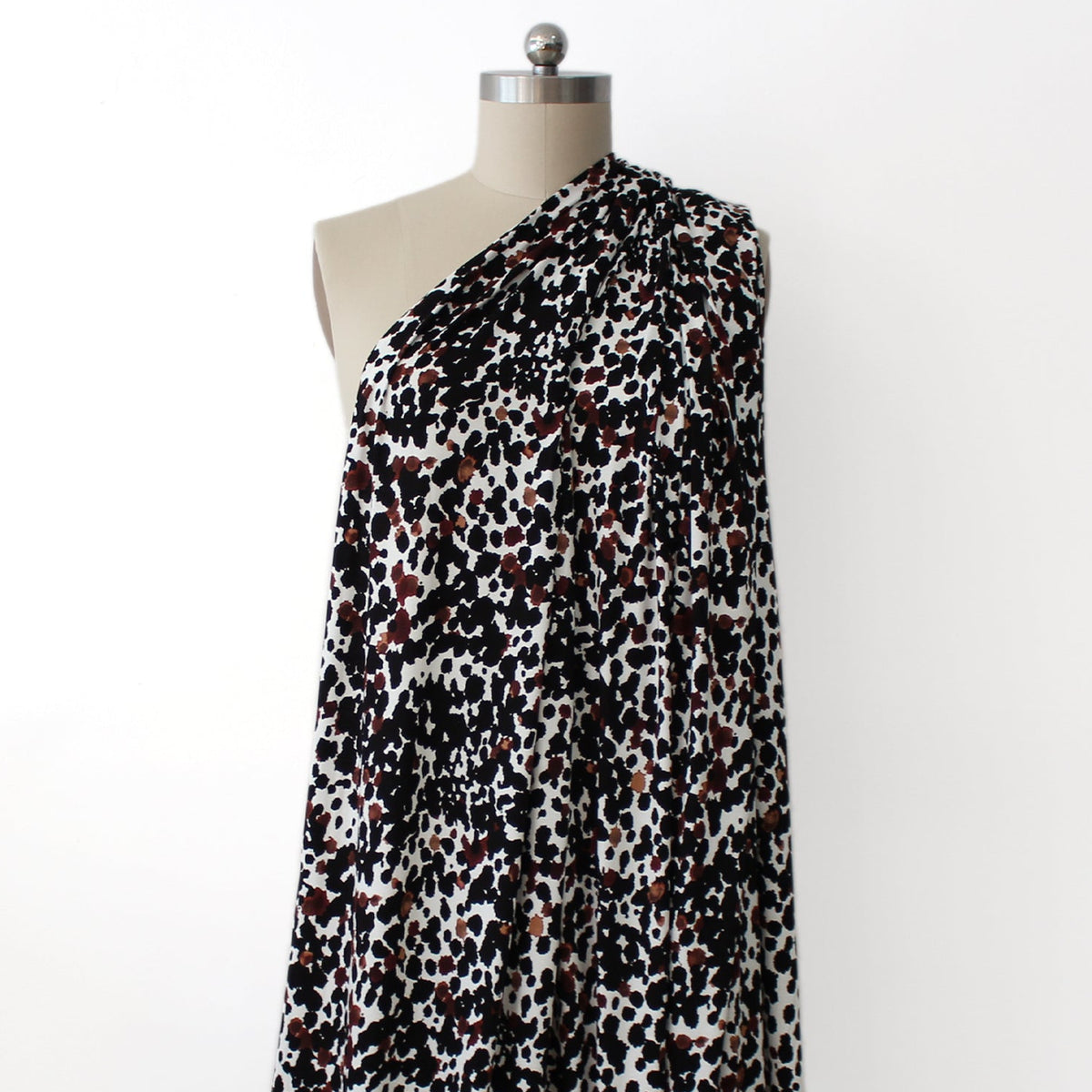 jersey knit, rayon/Spandex 'spice spots'