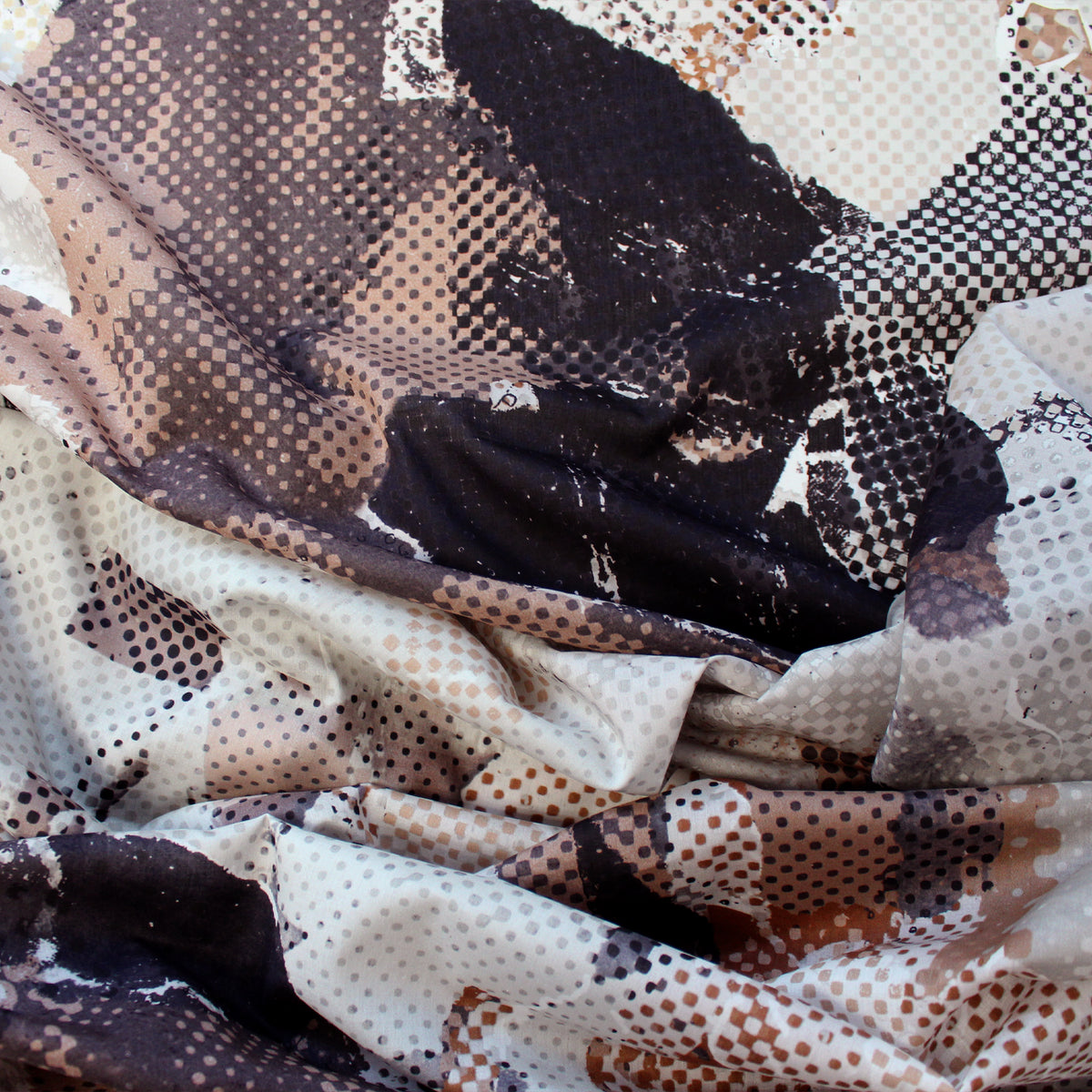 batiste, printed cotton, 'edgy halftones'