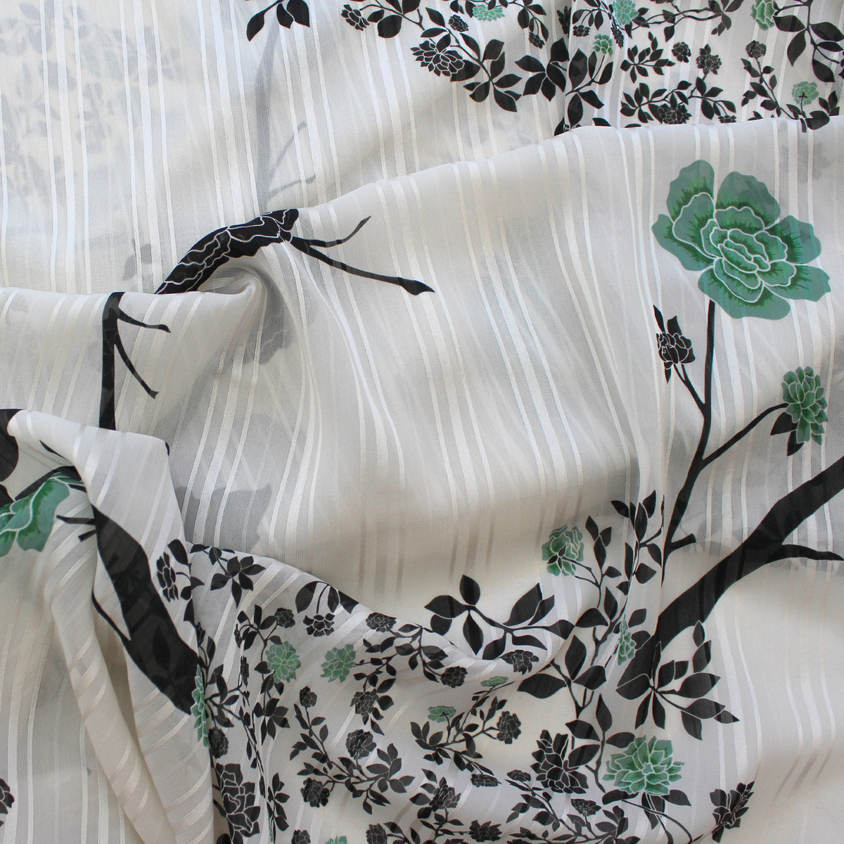 viscose crepe, overprinted jacquard semi-sheer blouseweight 'jade chinoiserie'