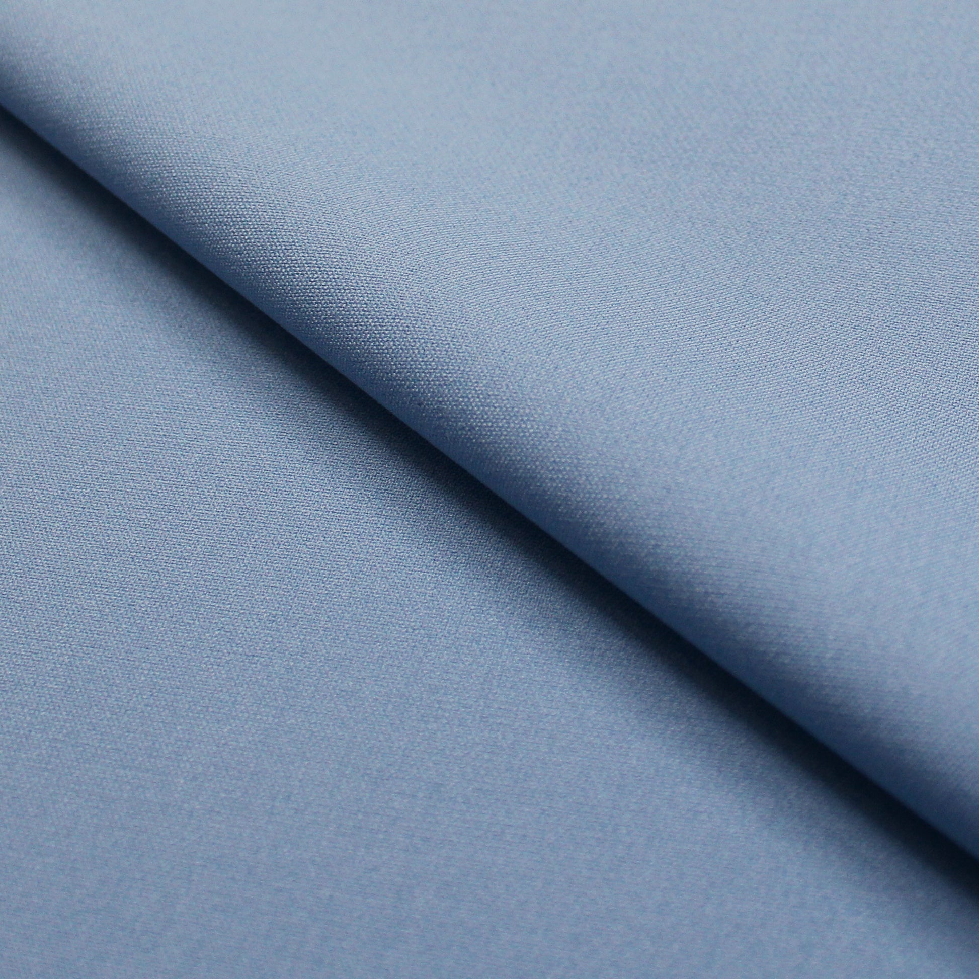 Hug0 Boss 4-ply viscose suiting - French blue, Oeko-Tex