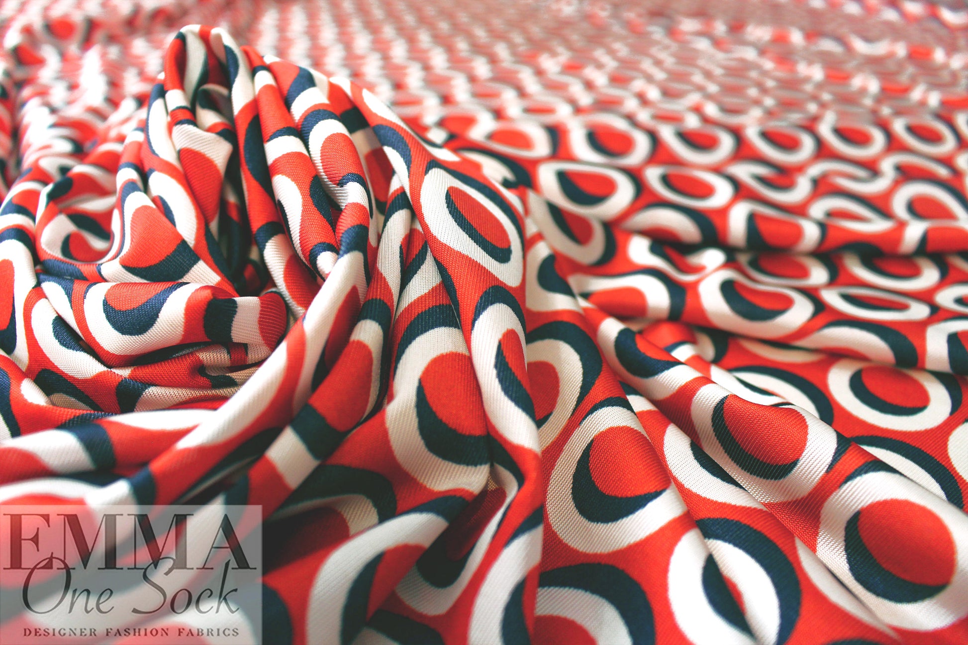 French 'mod' border print 'DVF-style' matte jersey 1.625 yd