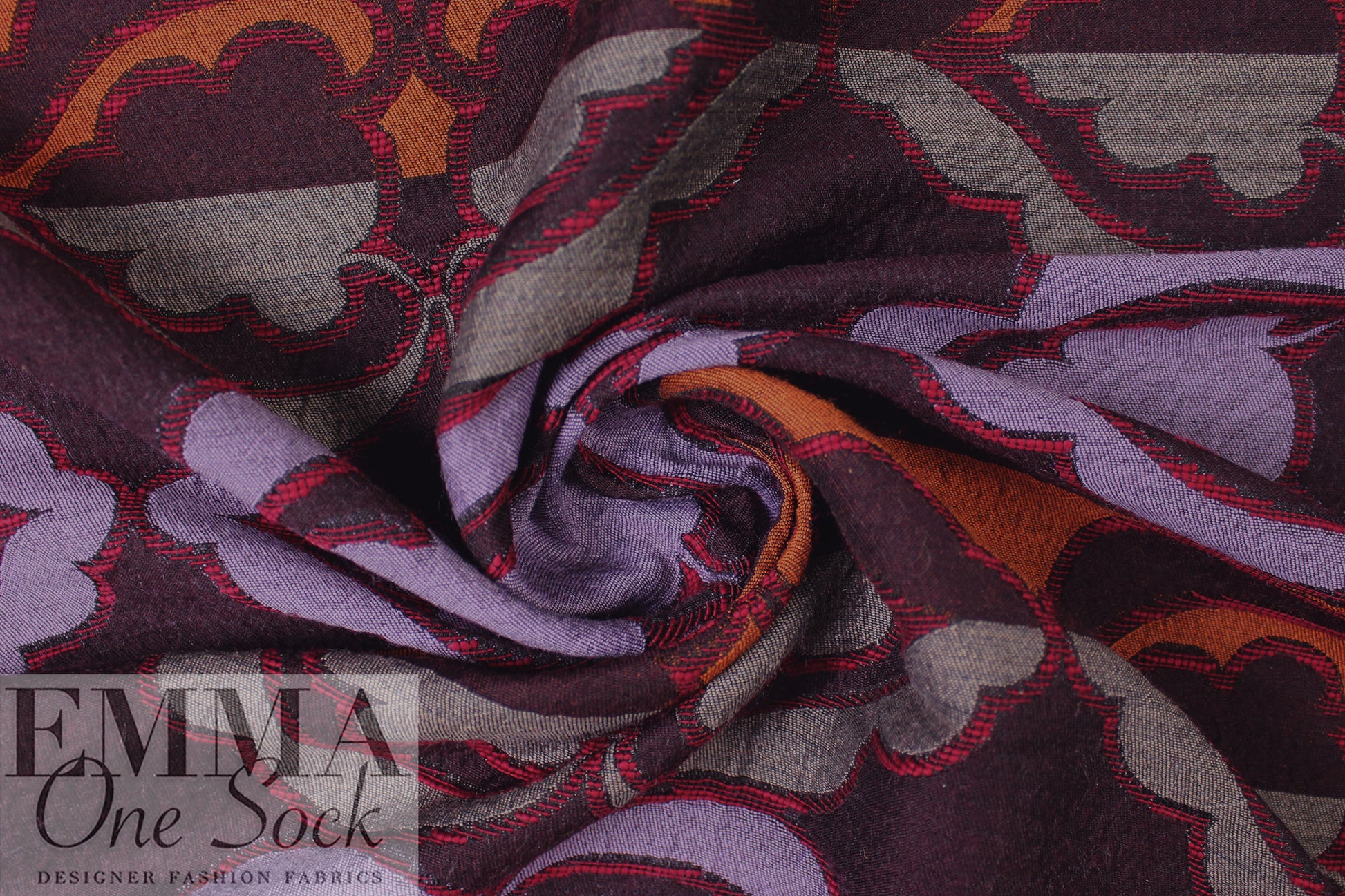 Italian 'mulberry mirror' wool blend jacquard - lilac/mulberry 1.625 yd