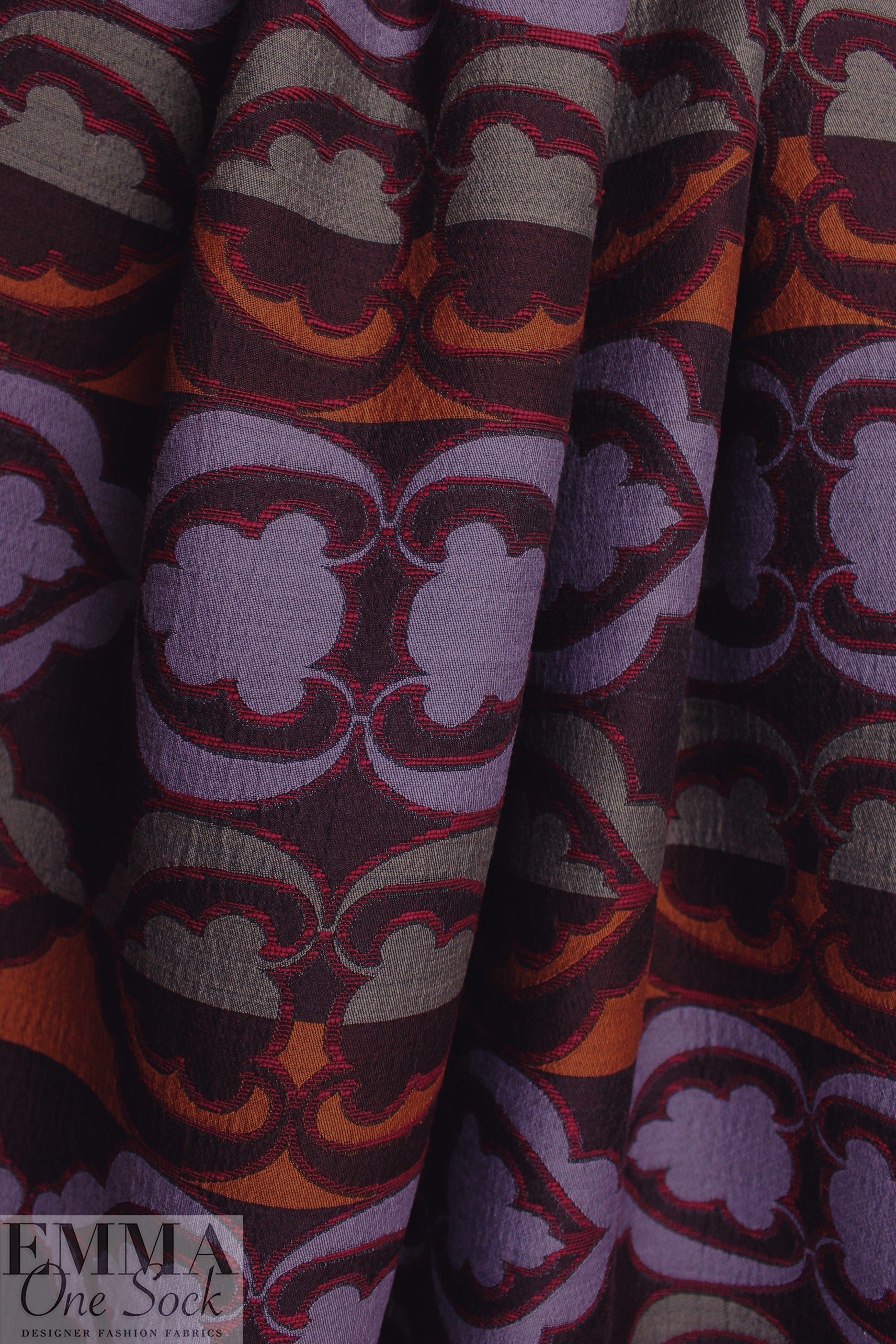 Italian 'mulberry mirror' wool blend jacquard - lilac/mulberry 1.625 yd