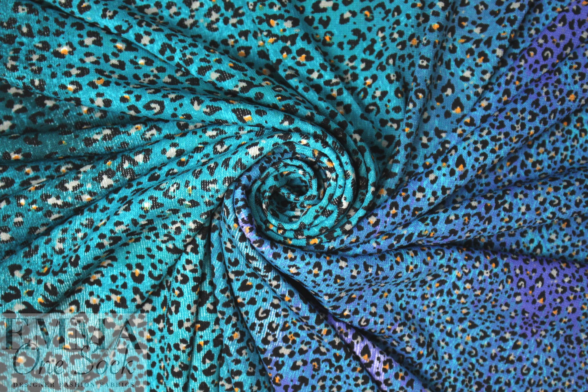 famous designer ombre animal beefy knit -turquoise