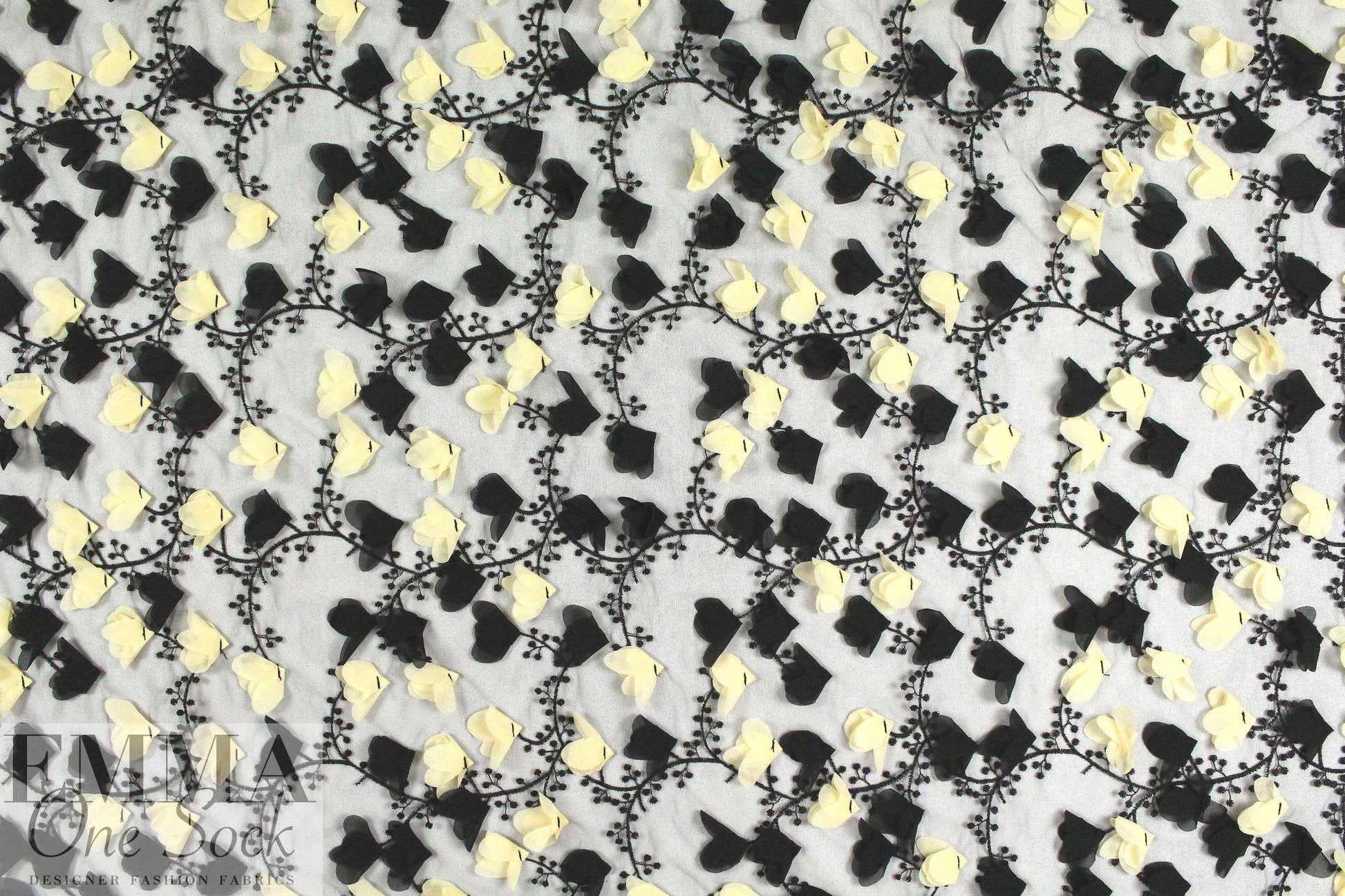 Tah@ri black/ivory 3-D flower applique' mesh lace 1.25 yds