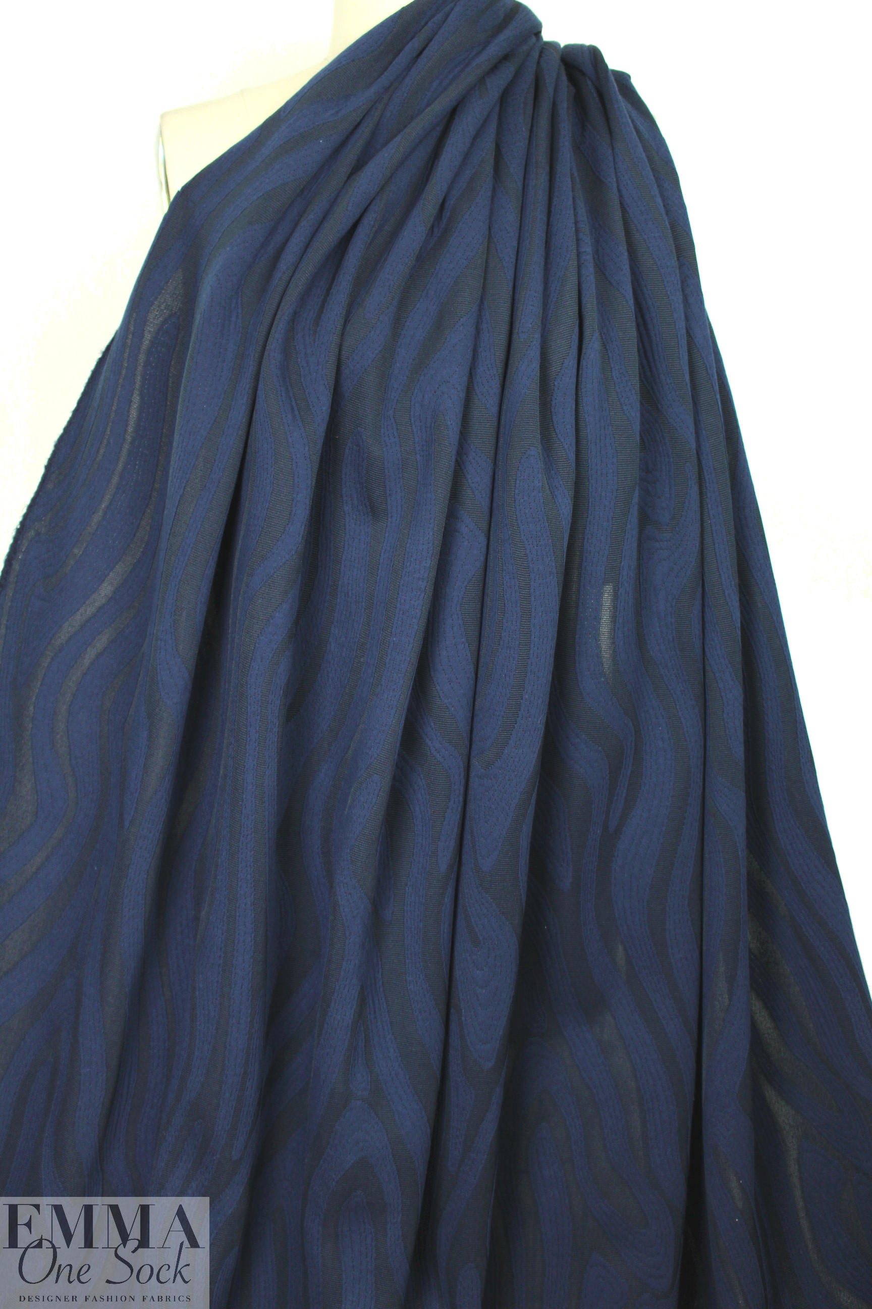 Italian applique'-look 2-ply doubleknit - navy  1.33 yds