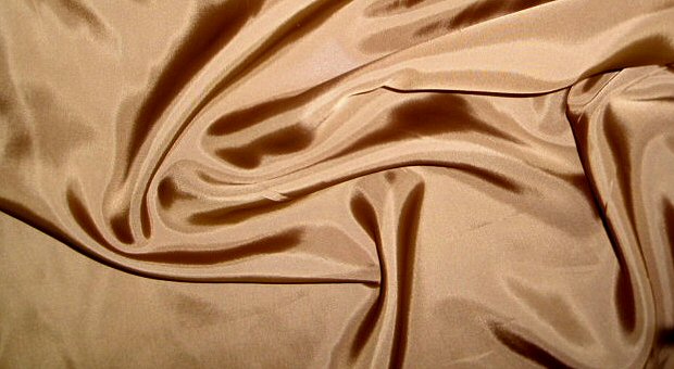Bemberg 100% rayon lining - copper 1.2 yds