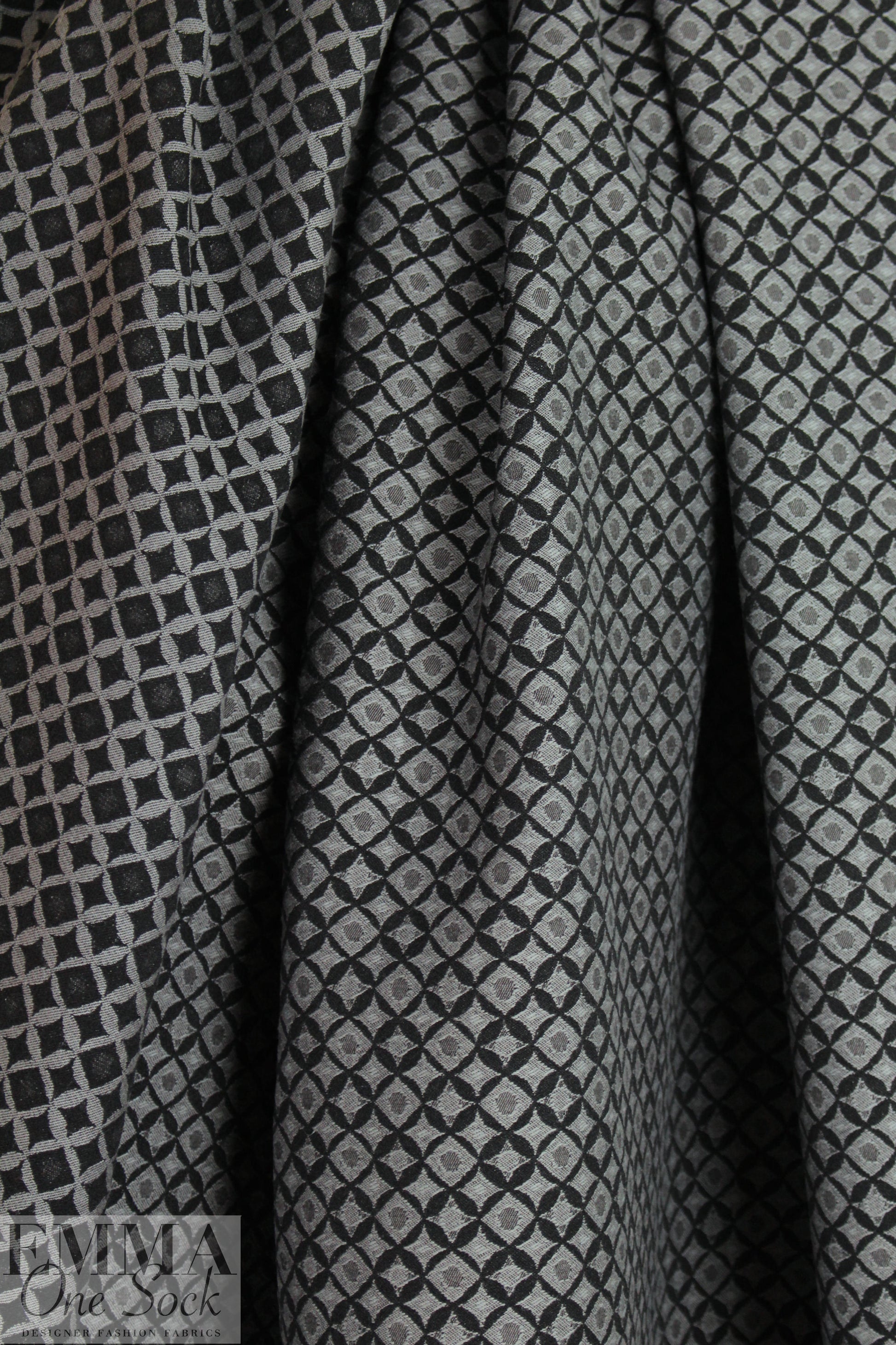 designer black/gray nova graphic bengaline stretch jacquard 1.75 yds