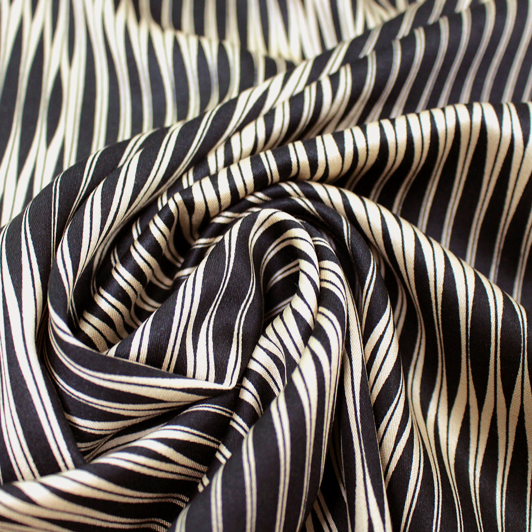 Italian 'good vibrations' viscose challis woven 1 yard