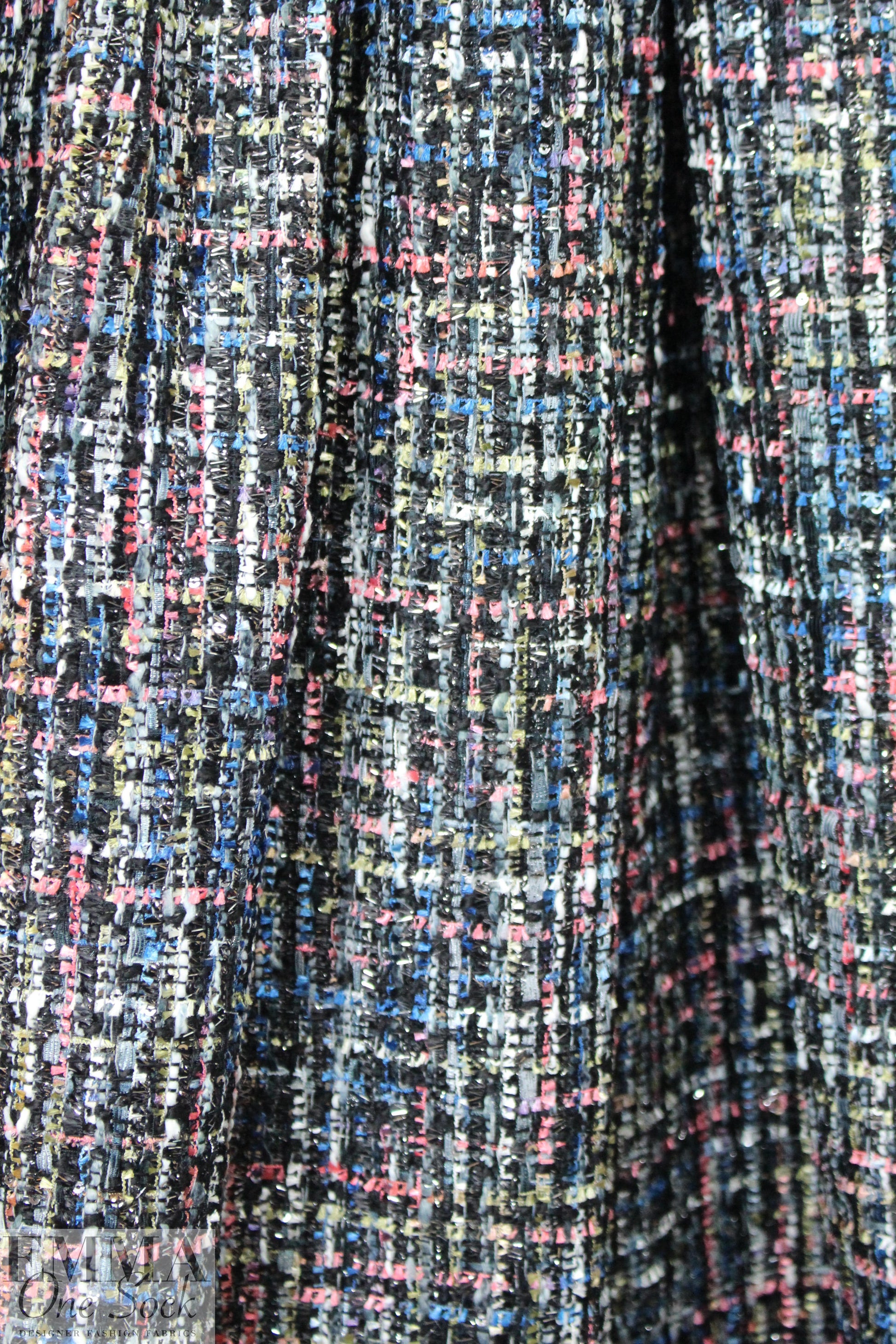'Chanel tweed' sparkly boucle' - midnight/coral 1.75 yd