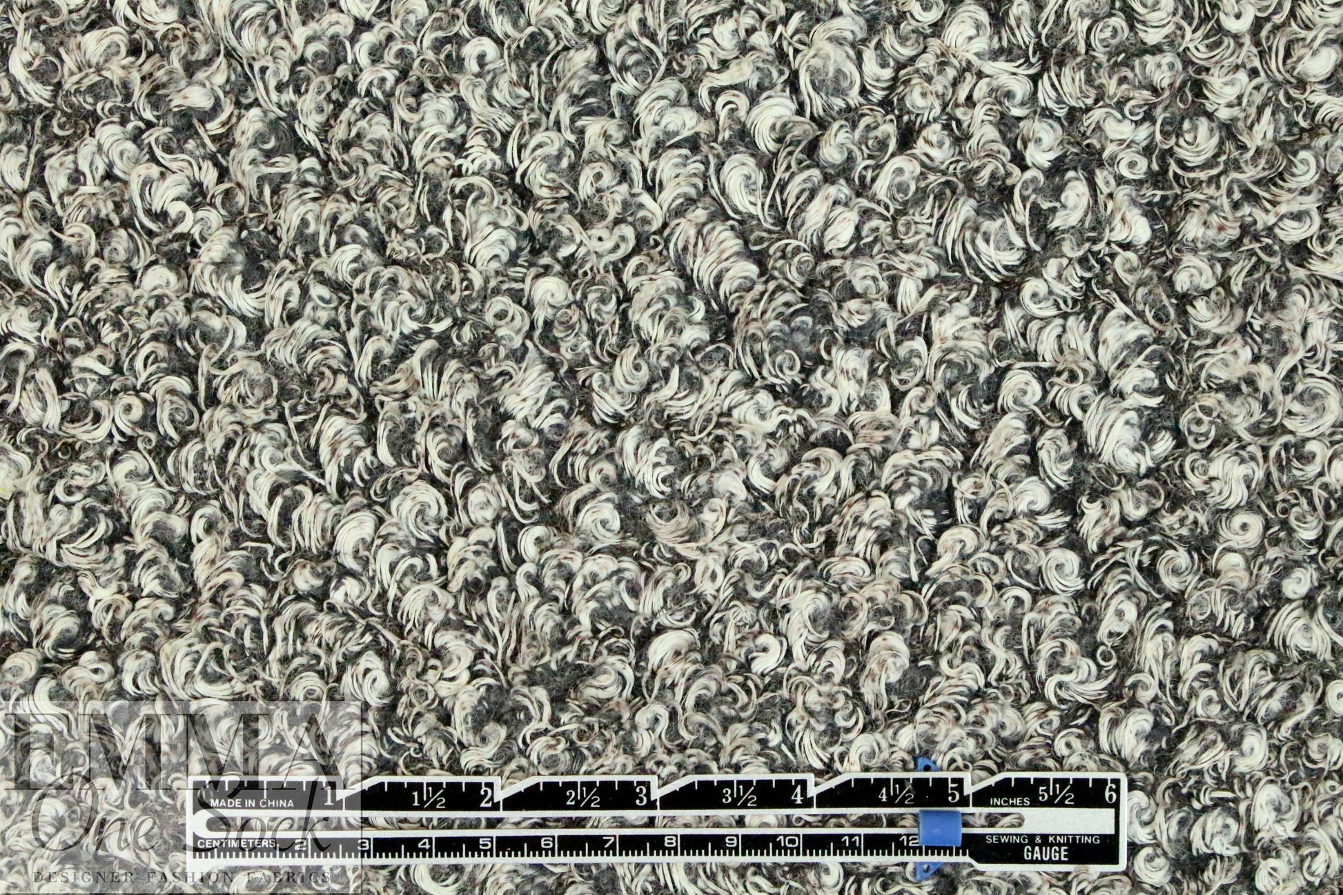 'himalaya' boucle' sweater knit - gunmetal/chalk 2 yd