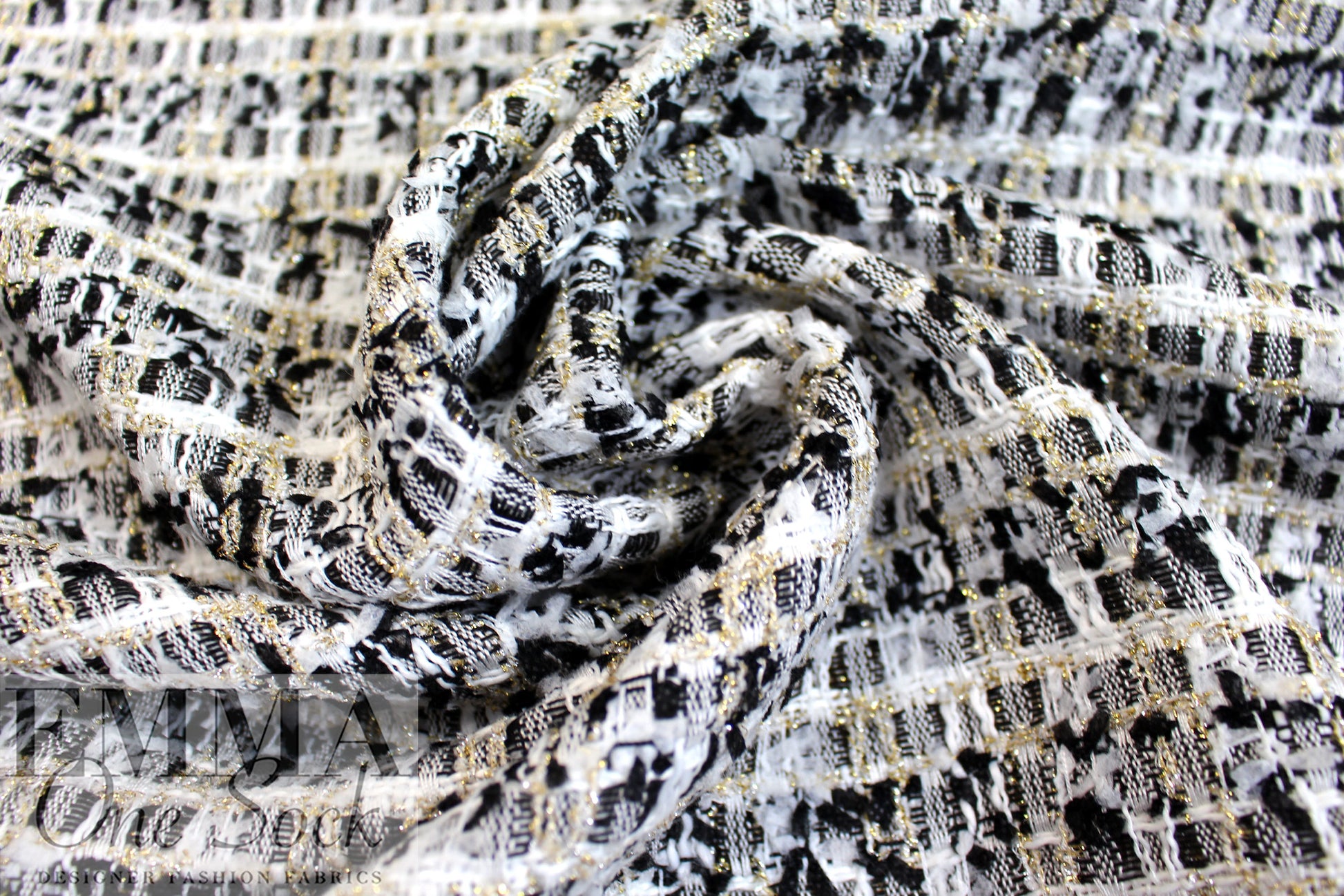 'Chanel-style' sparkly boucle' - black/white/gold 1 yard