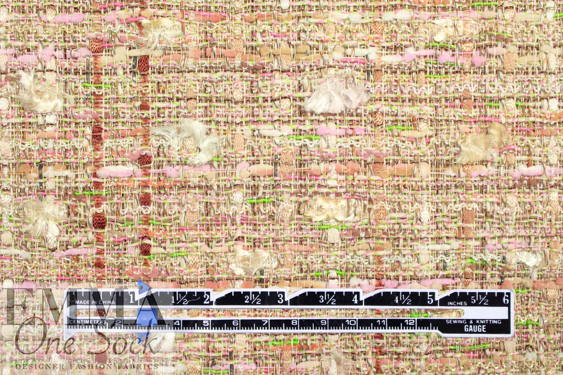 'Chanel tweed' sparkly boucle' - abalone mix 1.66 yd