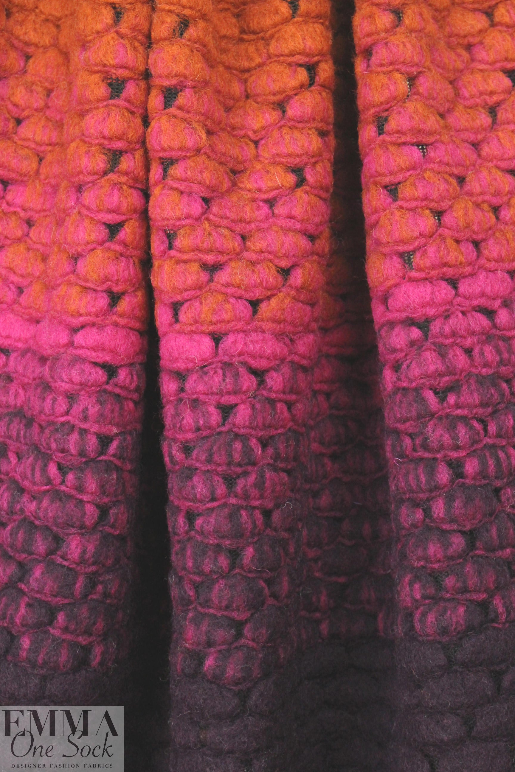Italian wool ombre' boucle' - fuchsia/spice