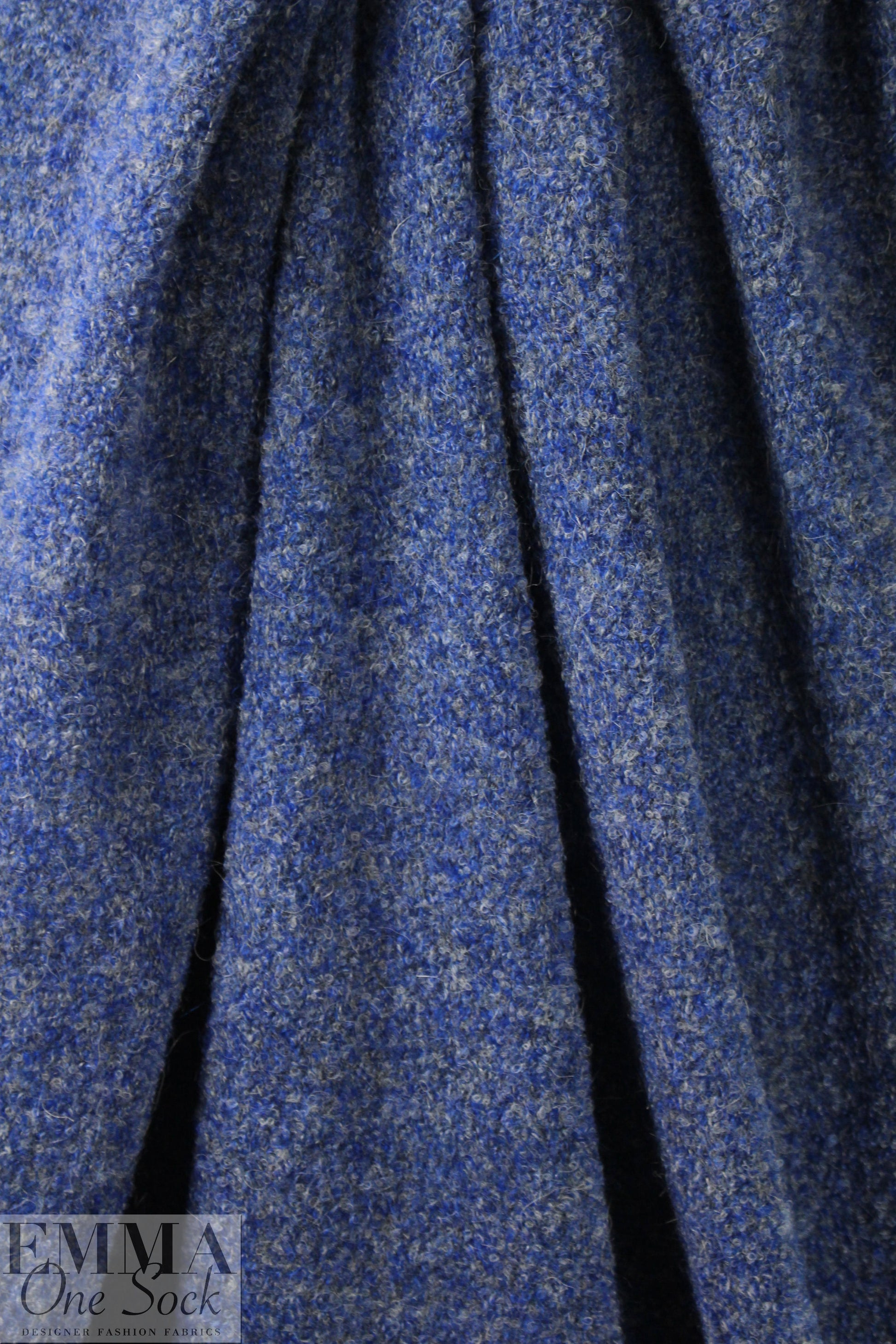 Italian ultramarine tweed boucle' wool/lycra sweater knit