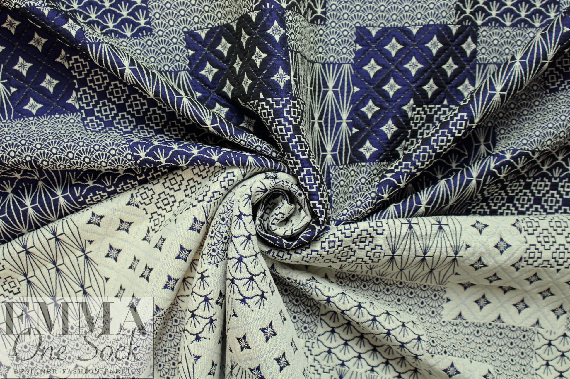 Italian jacquard brocade - decorative patchwork 1.25 yds