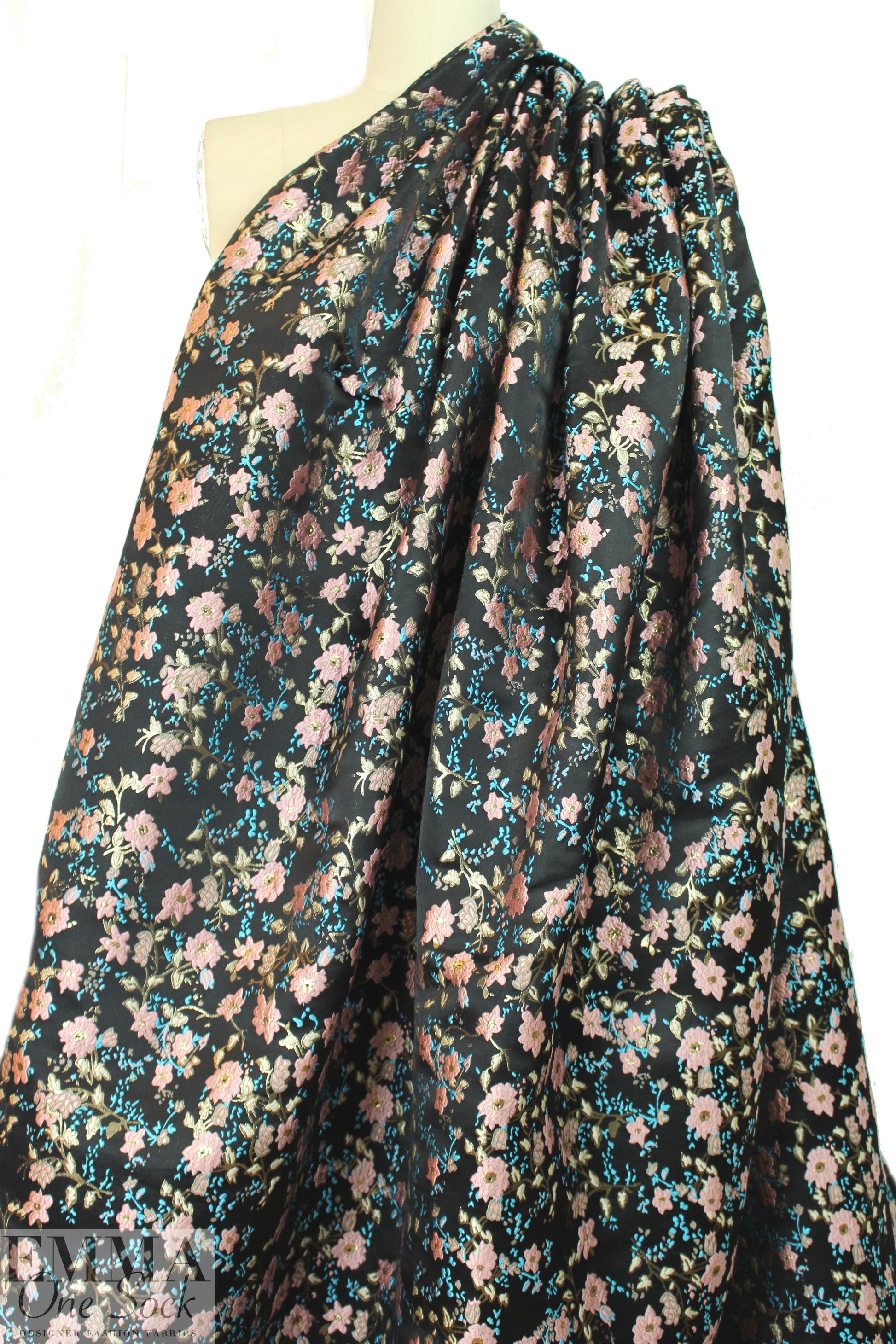 Asian flower jacquard brocade - pink/gold/black 1 yard