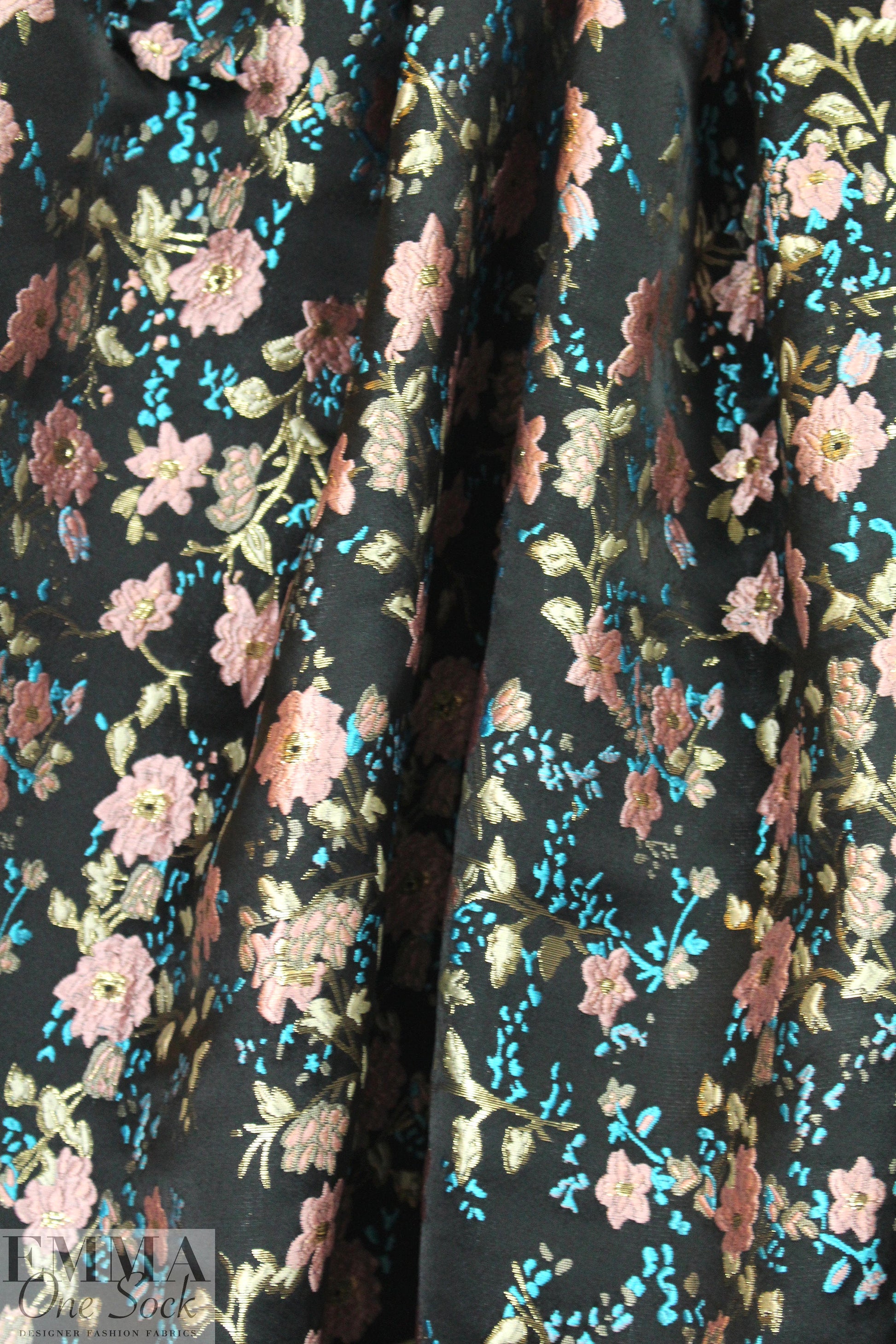 Asian flower jacquard brocade - pink/gold/black 1.25 yds