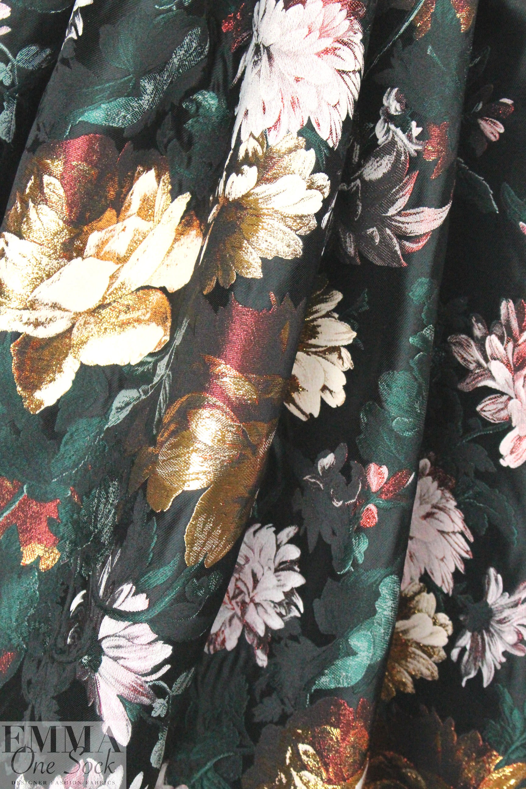 A1ice & O1ivia vintage floral metallic brocade