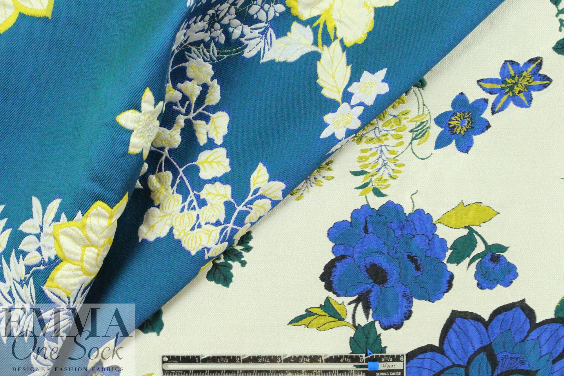 A1ice & 01ivia reversible floral jacquard brocade