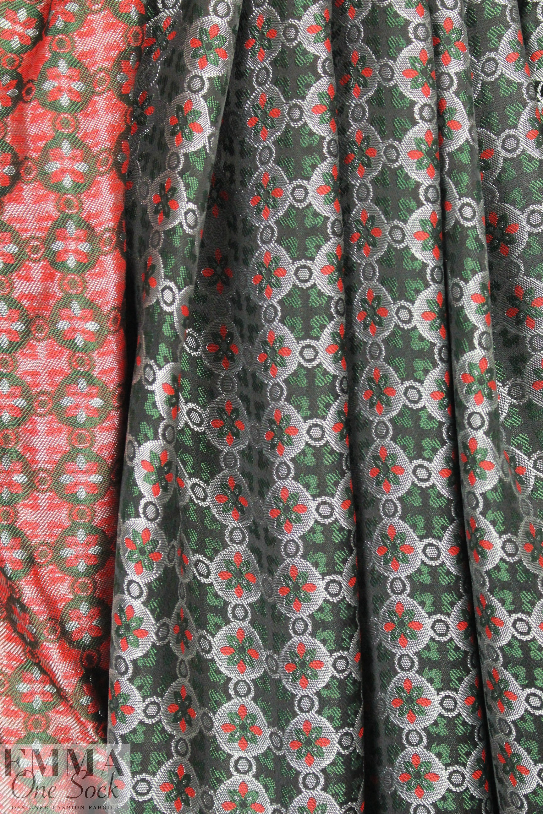 famous designer medallion jacquard brocade 1.625 yds
