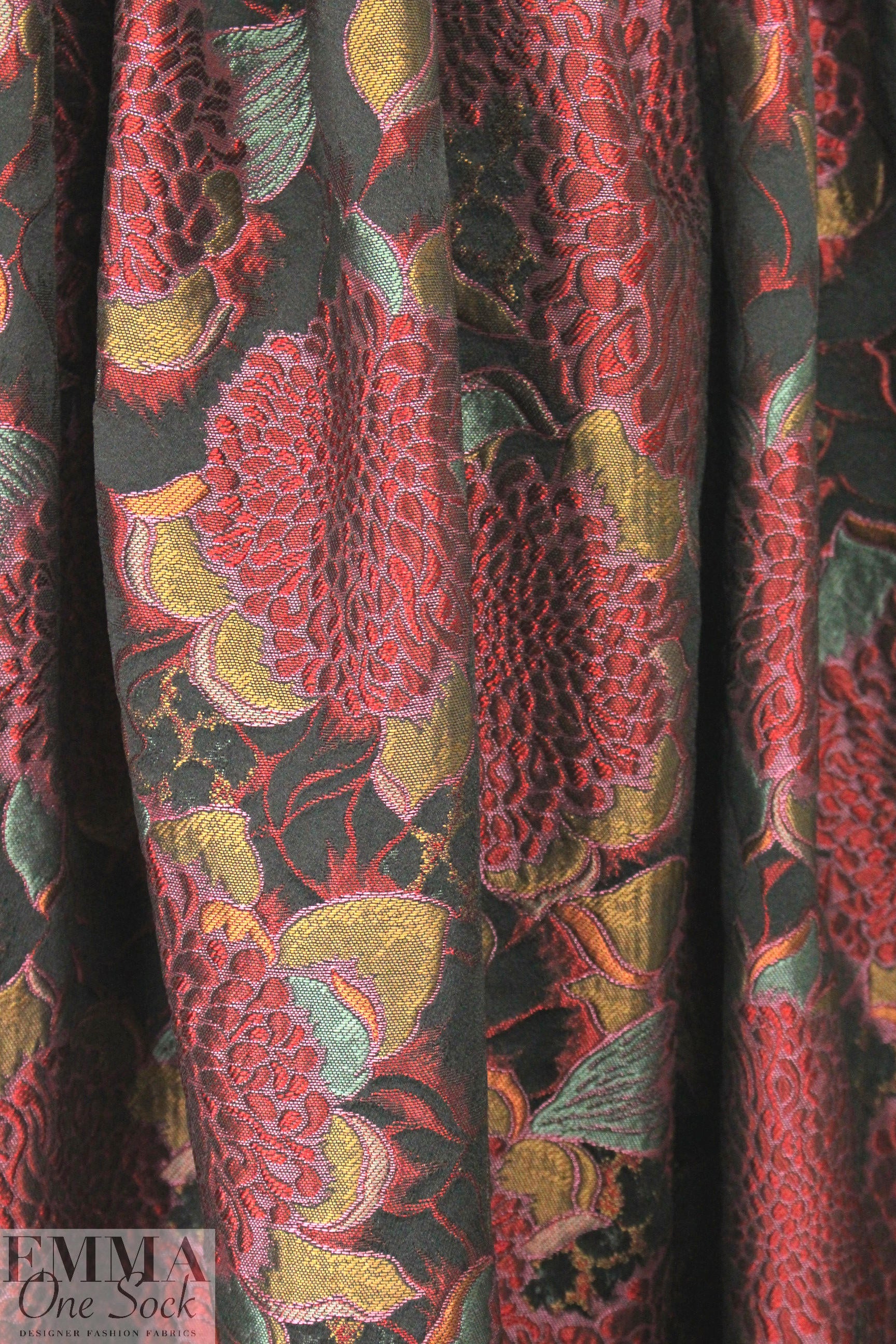 Italian textured matelasse' brocade - jewel flowers