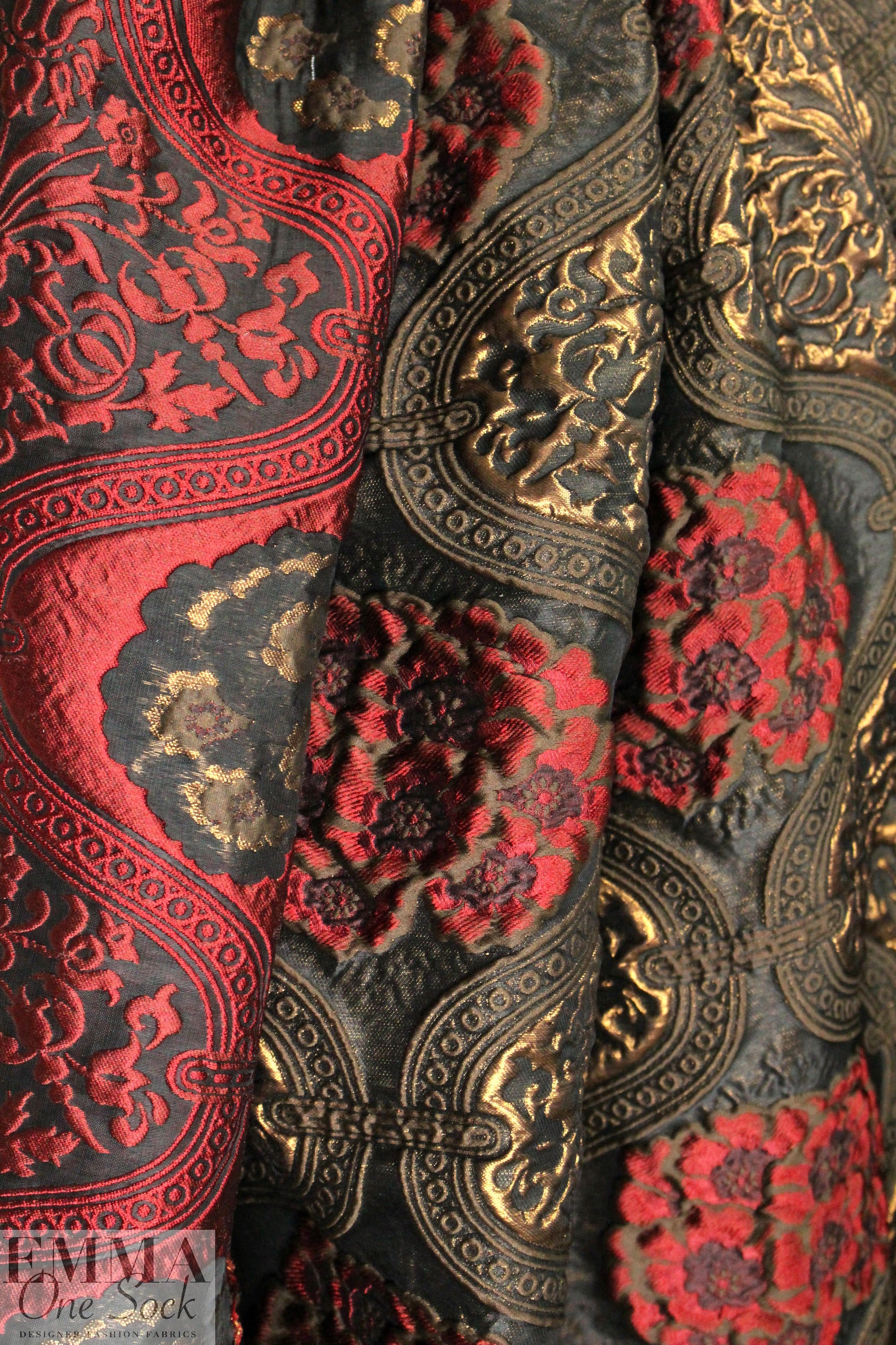Italian regal medallion matelasse' brocade