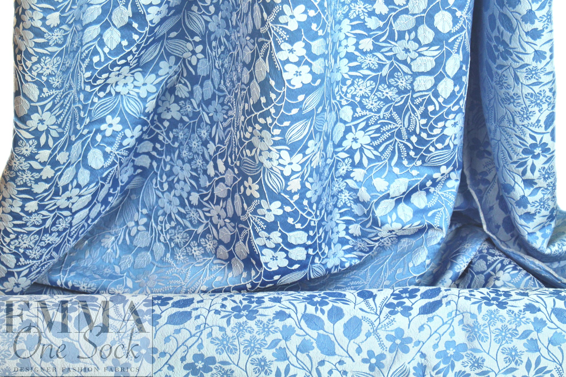 Italian wildflower jacquard brocade - sky/powder