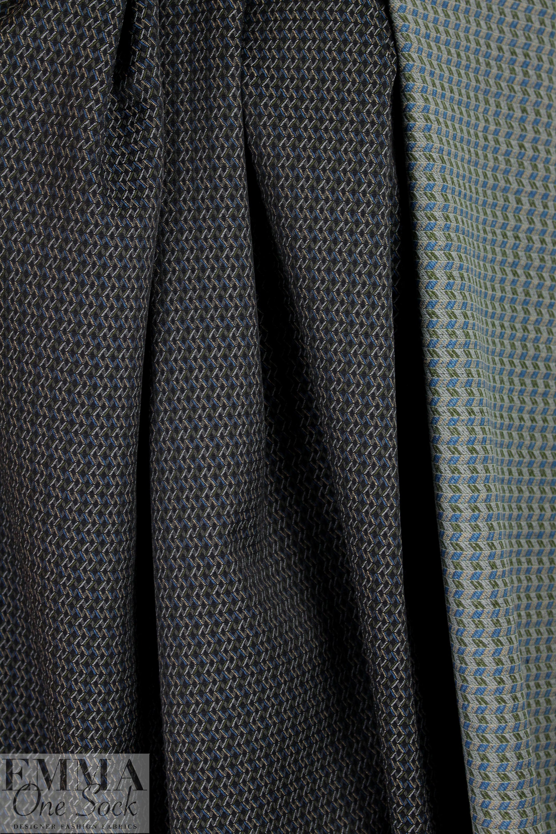 NY designer little zig stretch brocade