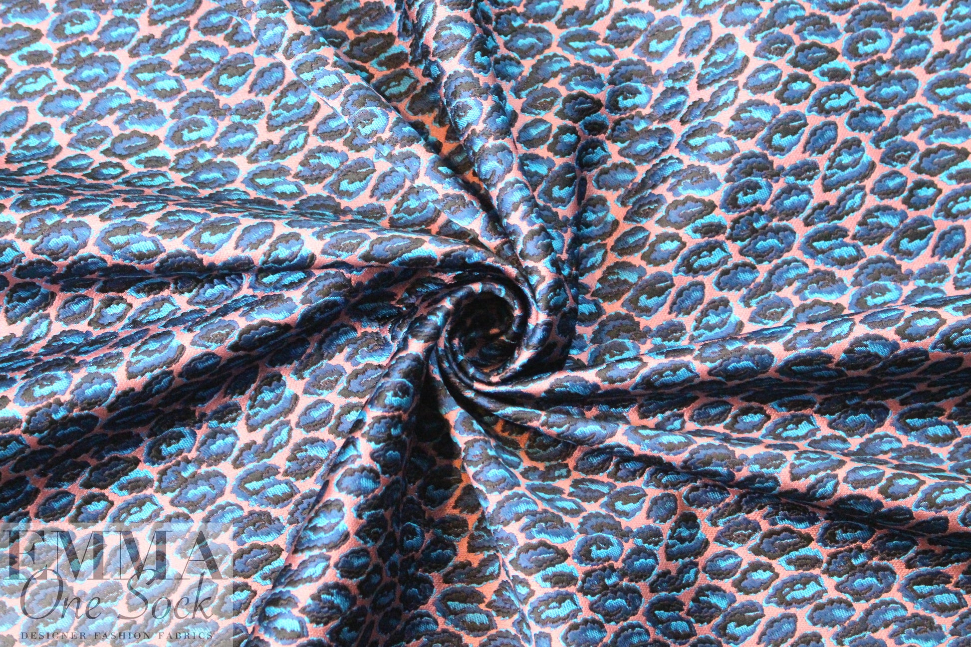 Monique Lhui11er French leaf graphic brocade 1.375 yd