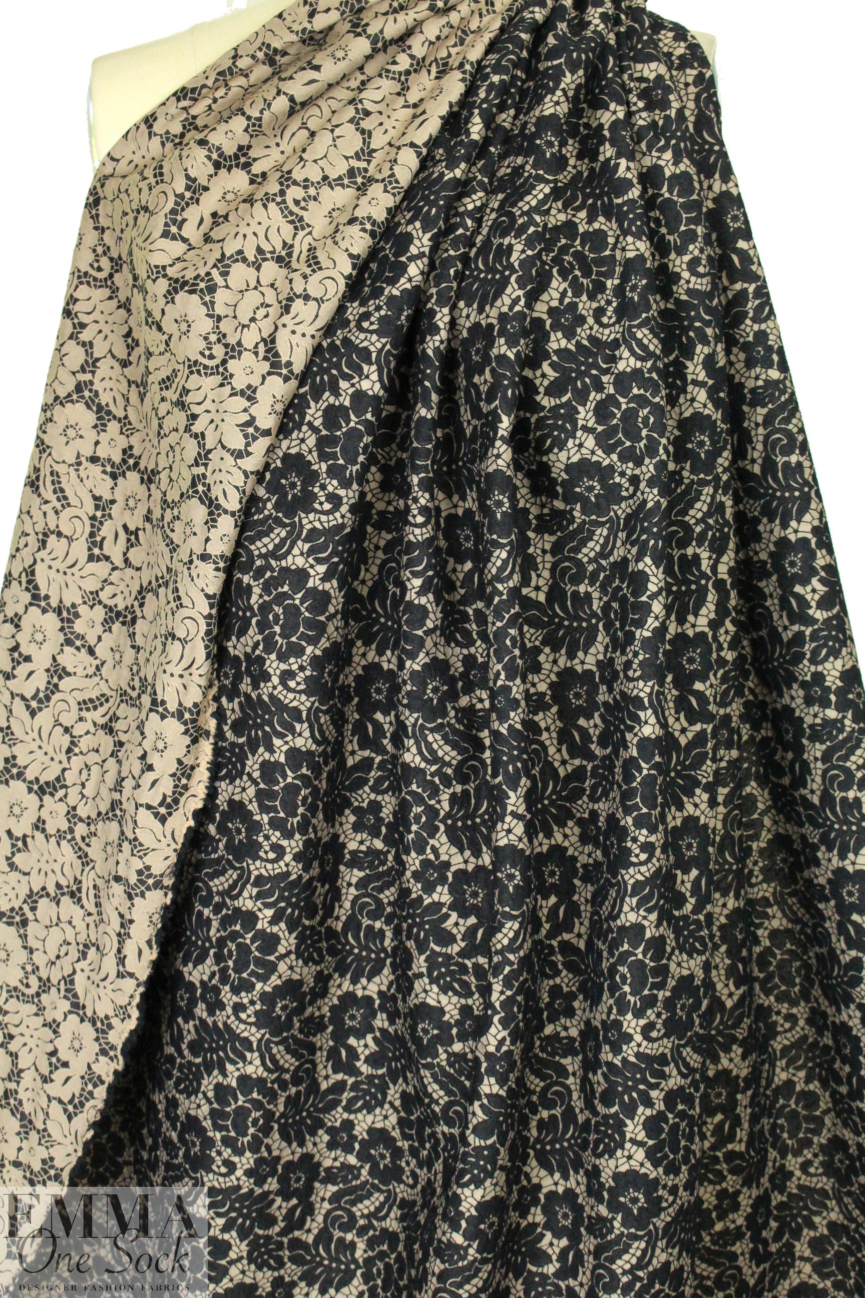 NY designer flowery lace look brocade 1 yard