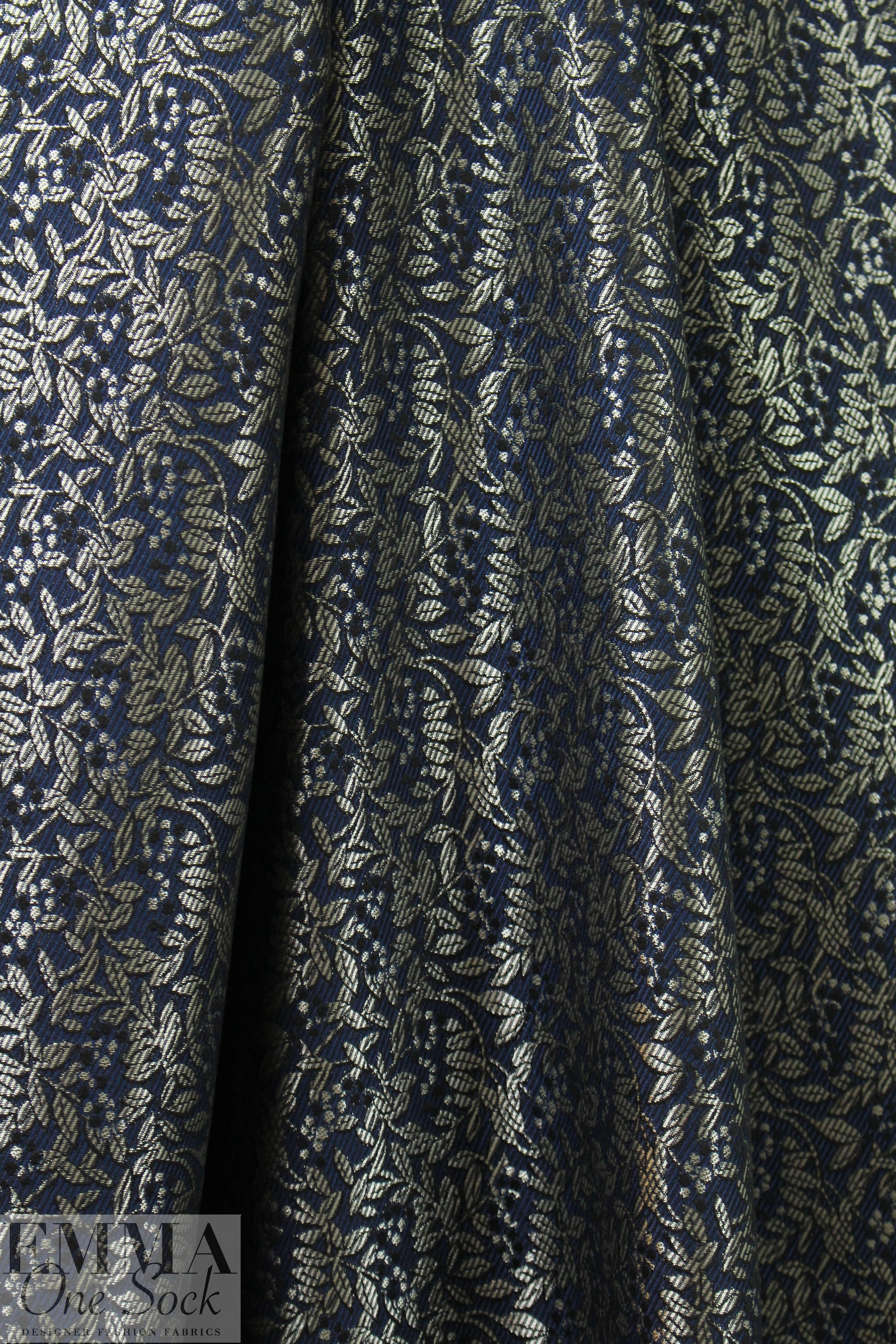 Italian silver/midnight foliage jacquard brocade suiting 2.5 yd