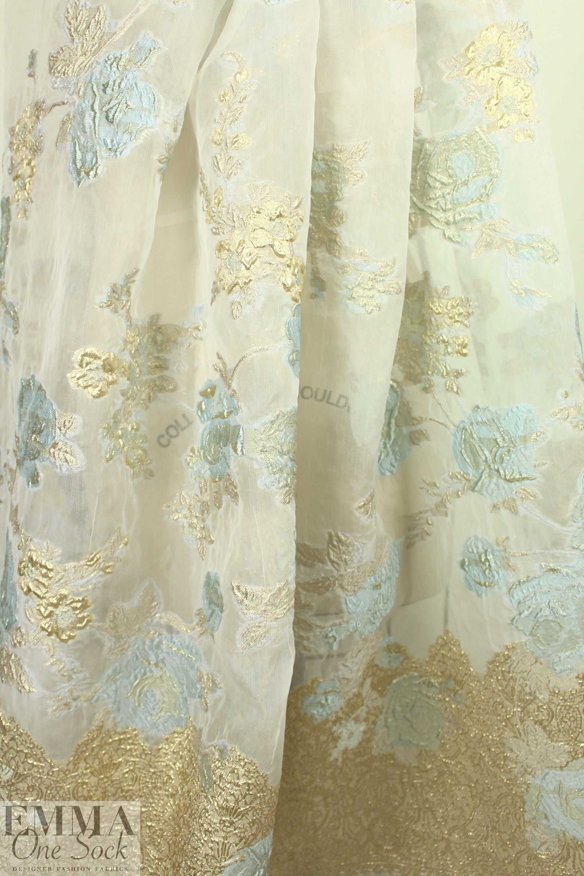 Monique Lhui11er 'gold leaf' silk blend cloque' panel 1.875 yds