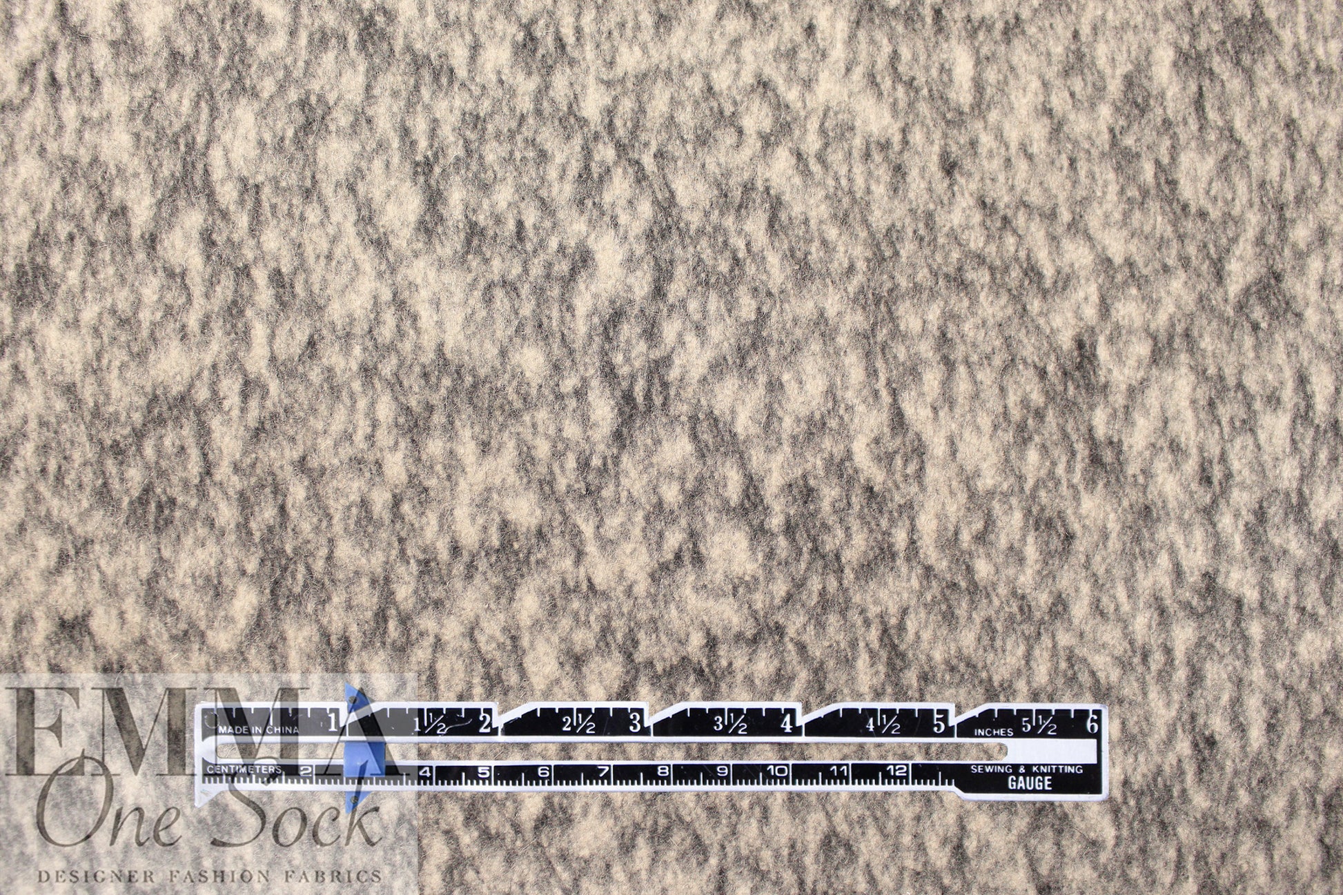 Di0r brushed cashmere/virgin wool woven - mottled ecru/grey 1.75 yds