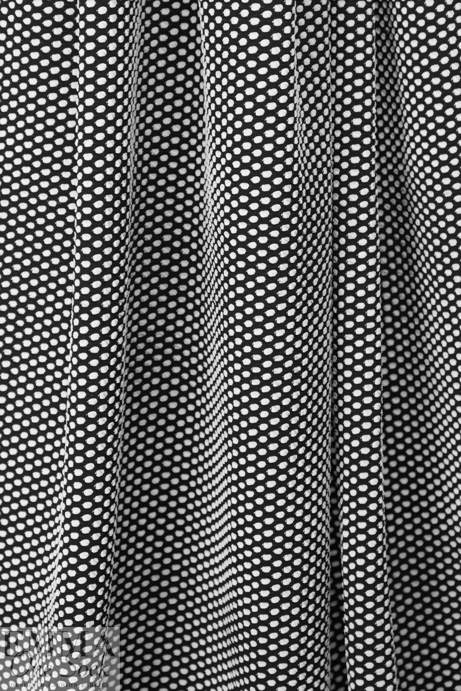 CA designer textured yarn-dye knit - black/white dot 1.2 yds